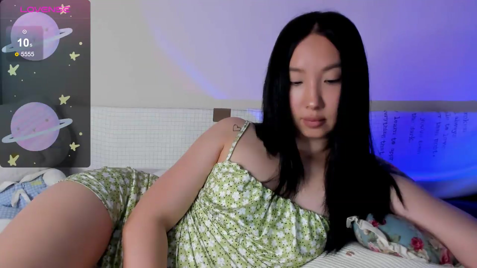 Gallery image thumbnail from FeralBerry66's myfreecams stream on, 06/27/2026, 04:54 image 10 of 20