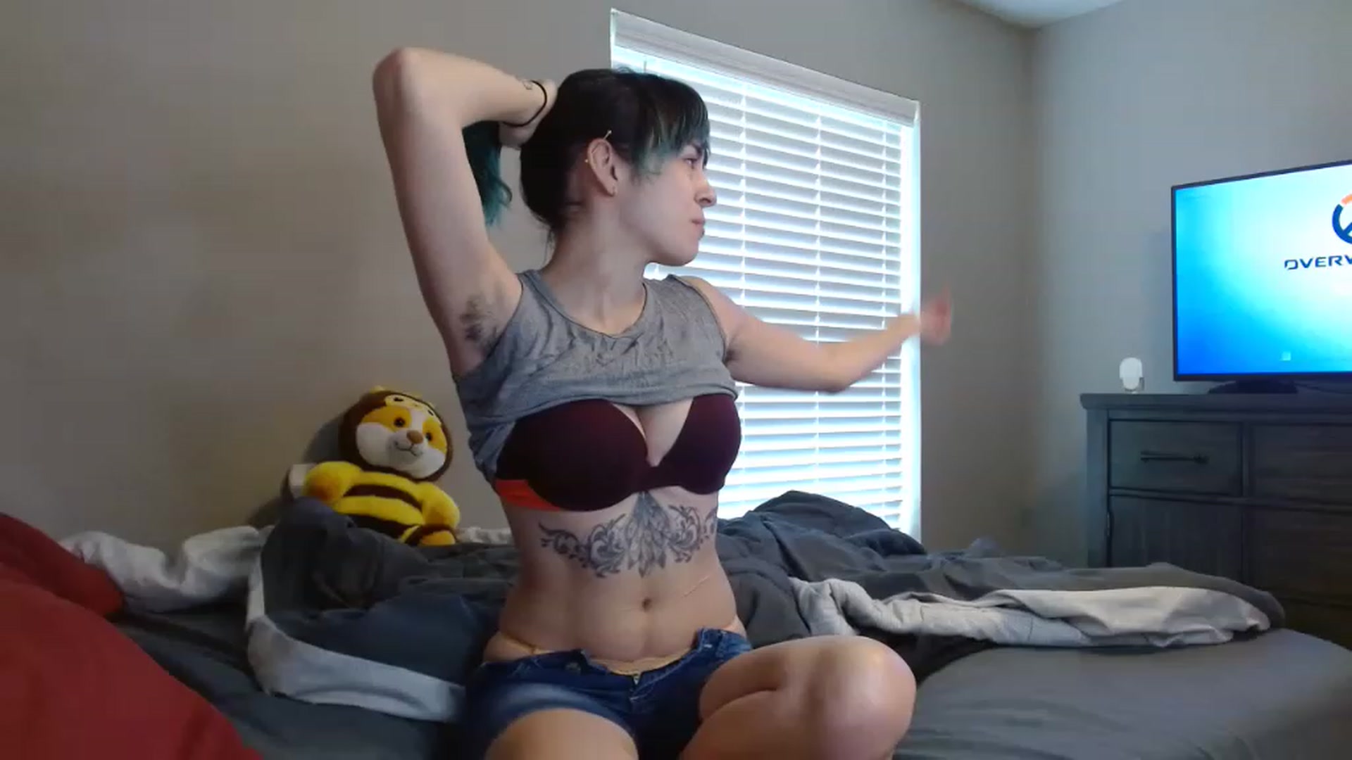 Gallery image thumbnail from Feralbunny's myfreecams stream on, 04/28/2023, 16:50 image 5 of 20