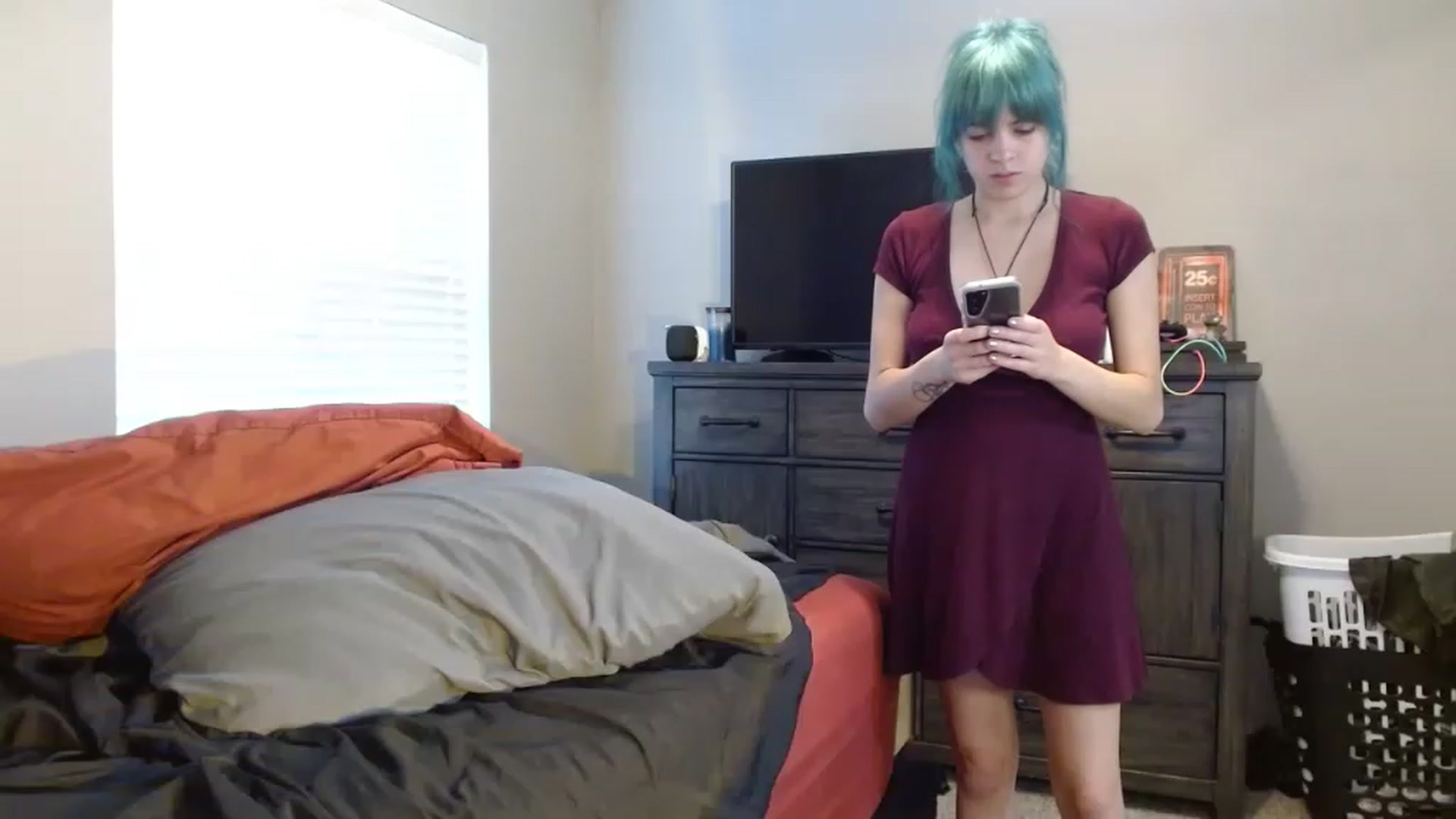 Gallery image thumbnail from Feralbunny's myfreecams stream on, 05/14/2023, 17:19 image 15 of 20