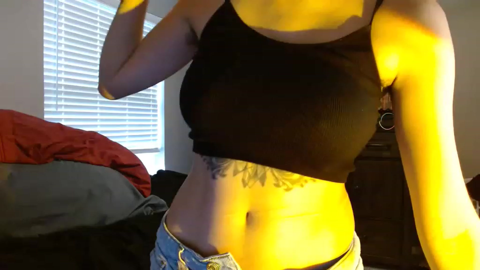 Gallery image thumbnail from Feralbunny's myfreecams stream on, 05/16/2023, 15:06 image 11 of 20