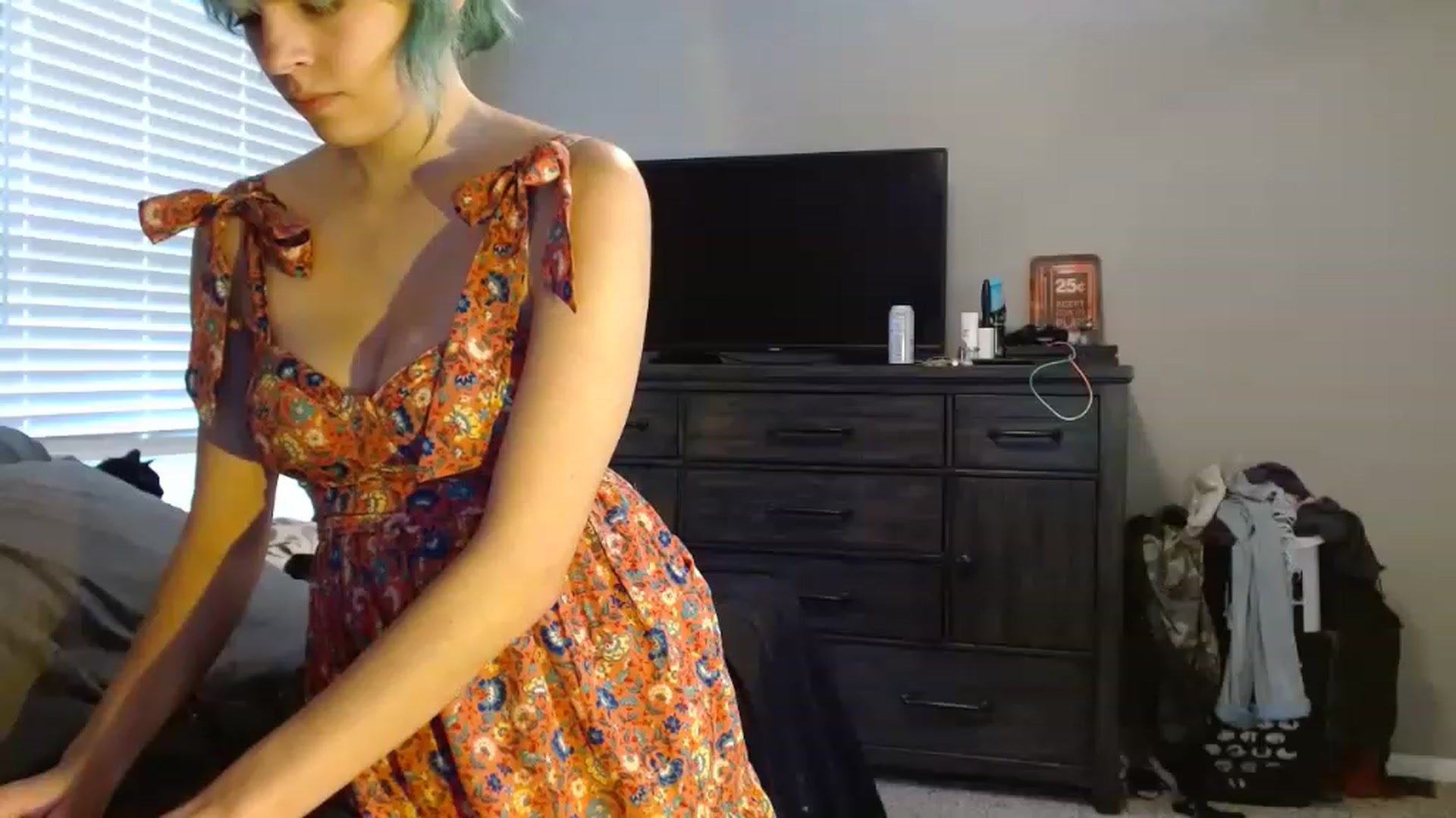 Gallery image thumbnail from Feralbunny's myfreecams stream on, 05/30/2023, 15:39 image 2 of 20