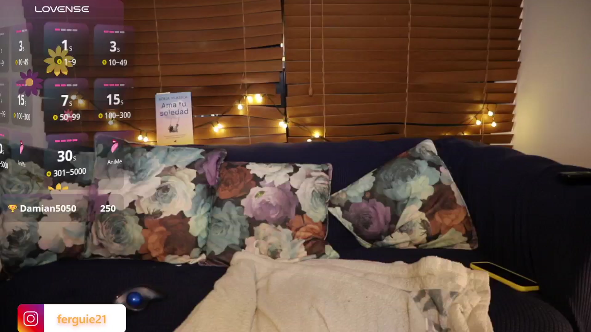 Gallery image thumbnail from Fergie_21's myfreecams stream on, 06/25/2025, 24:23 image 17 of 20
