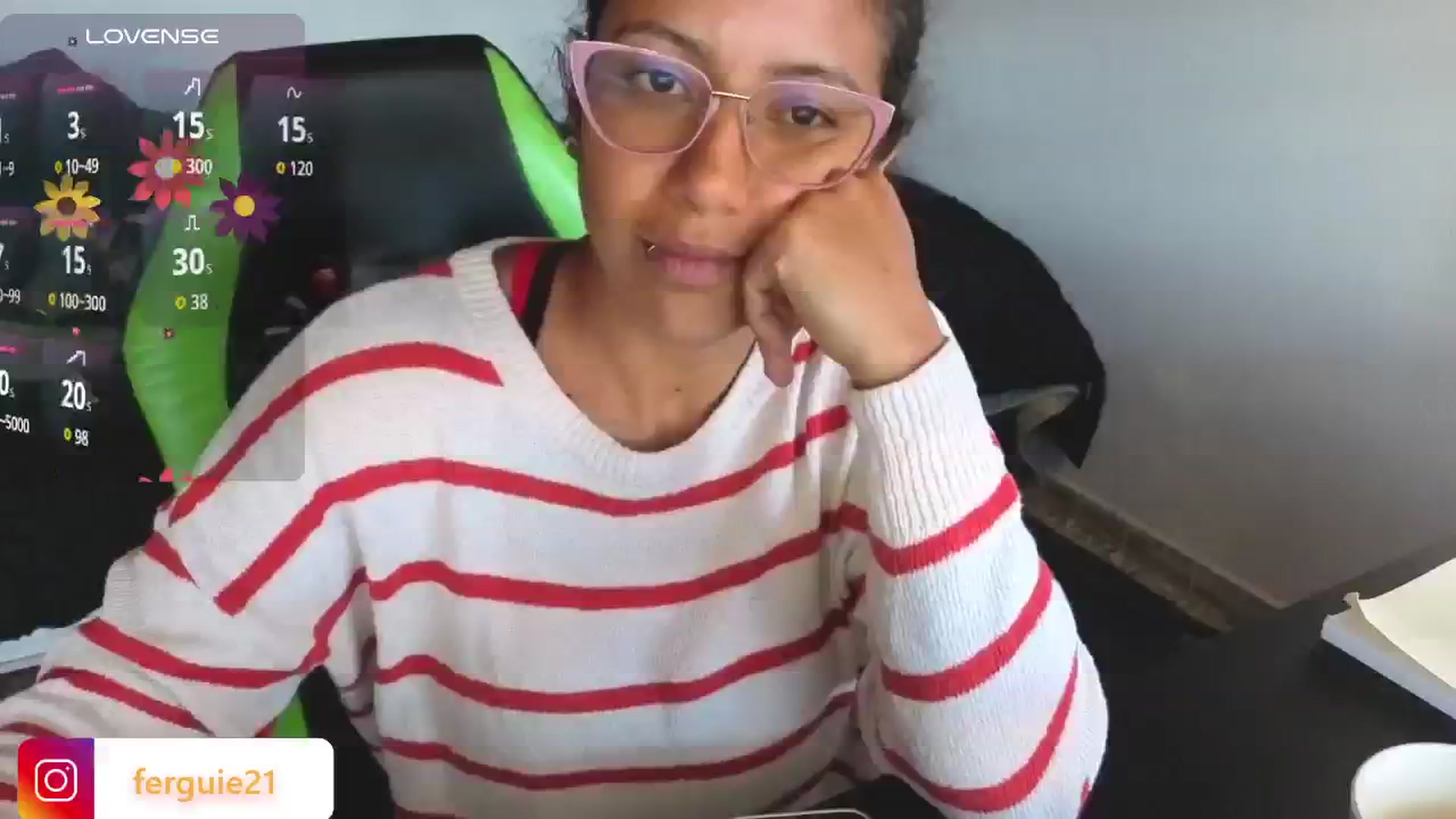 Gallery image thumbnail from Fergie_21's myfreecams stream on, 04/27/2026, 21:46 image 8 of 20