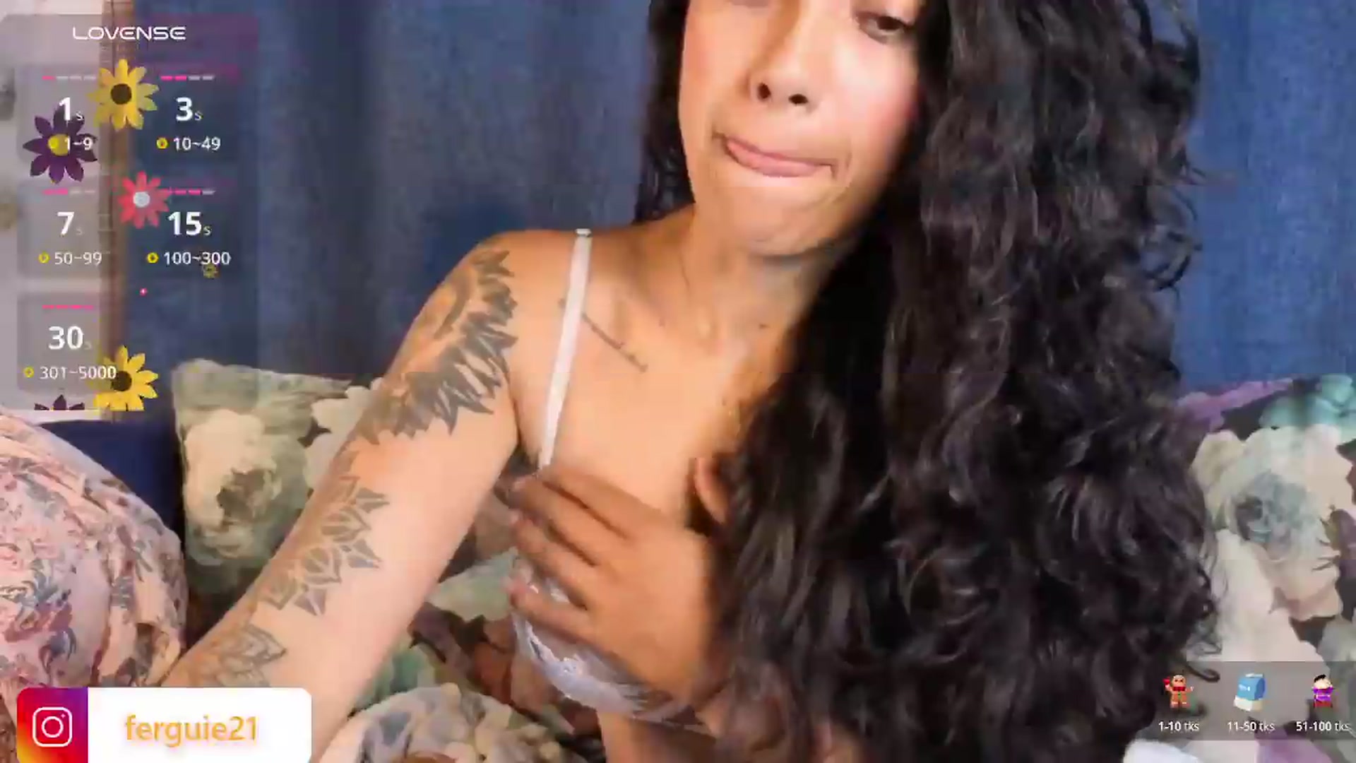 Gallery image thumbnail from Fergie_21's myfreecams stream on, 08/20/2026, 21:35 image 17 of 20