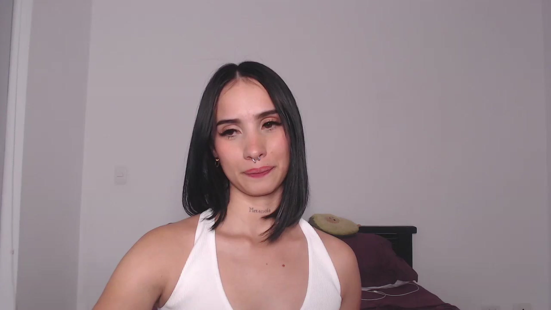 Gallery image thumbnail from FernandaG's myfreecams stream on, 02/25/2024, 05:08 image 9 of 20