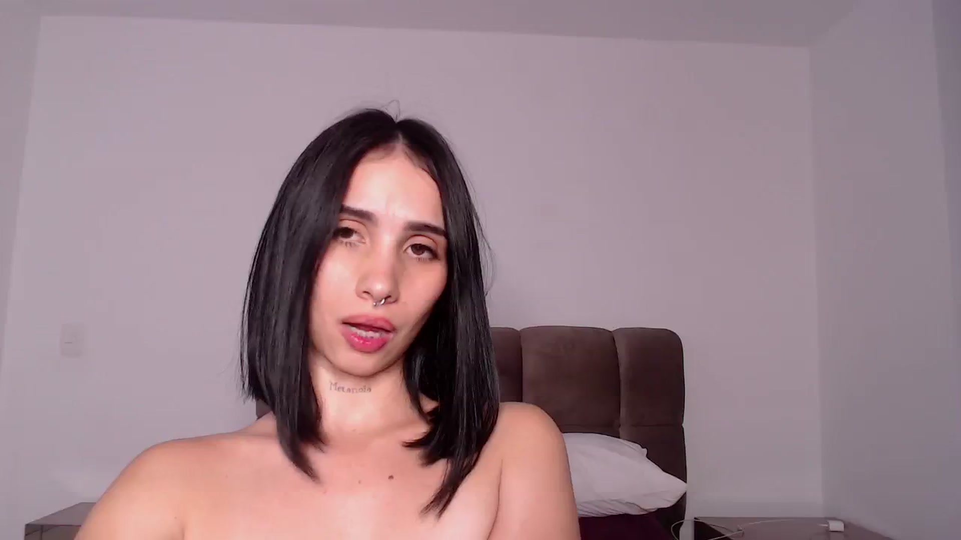 Gallery image thumbnail from FernandaG's myfreecams stream on, 03/13/2024, 04:19 image 19 of 20