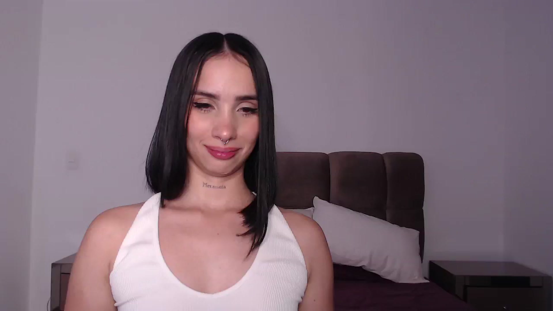 Gallery image thumbnail from FernandaG's myfreecams stream on, 03/26/2024, 03:10 image 3 of 20