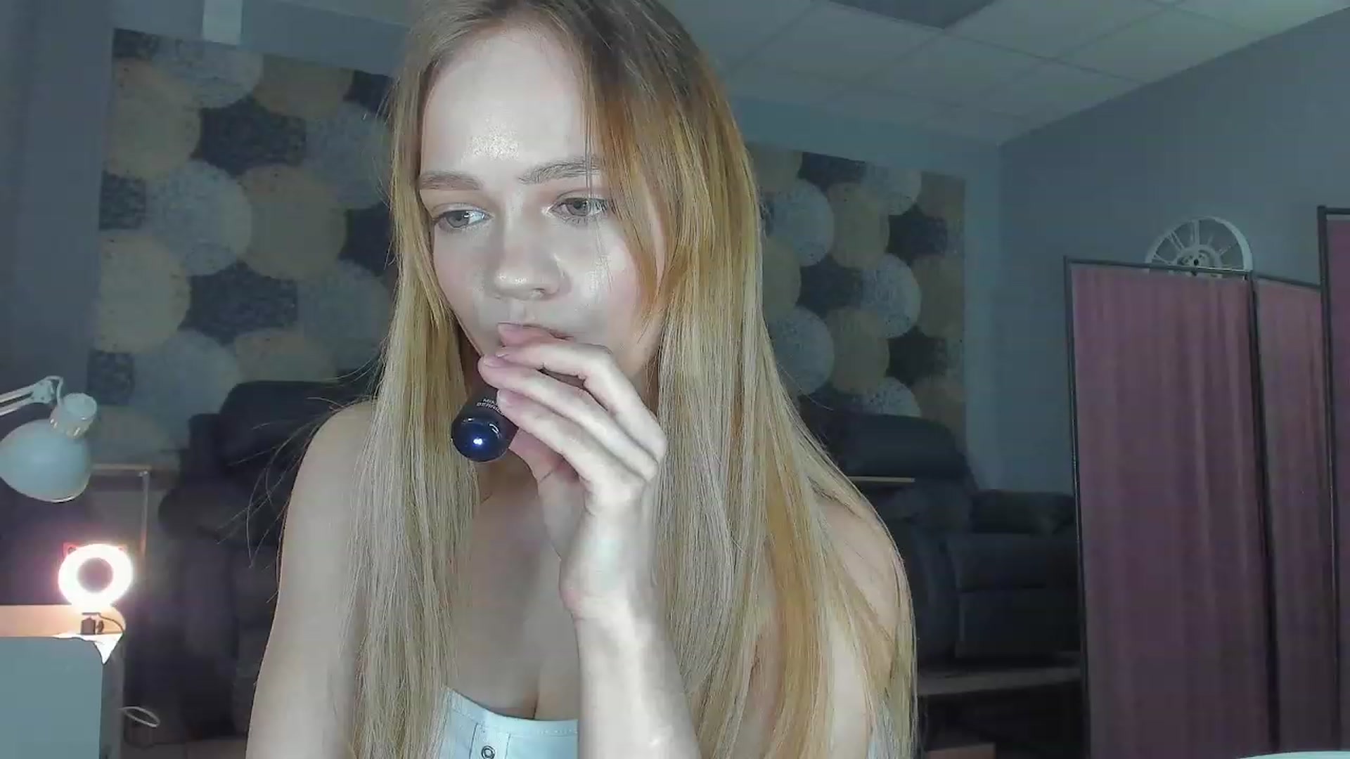 Gallery image thumbnail from FertileMyrtle's myfreecams stream on, 02/20/2023, 19:41 image 11 of 20