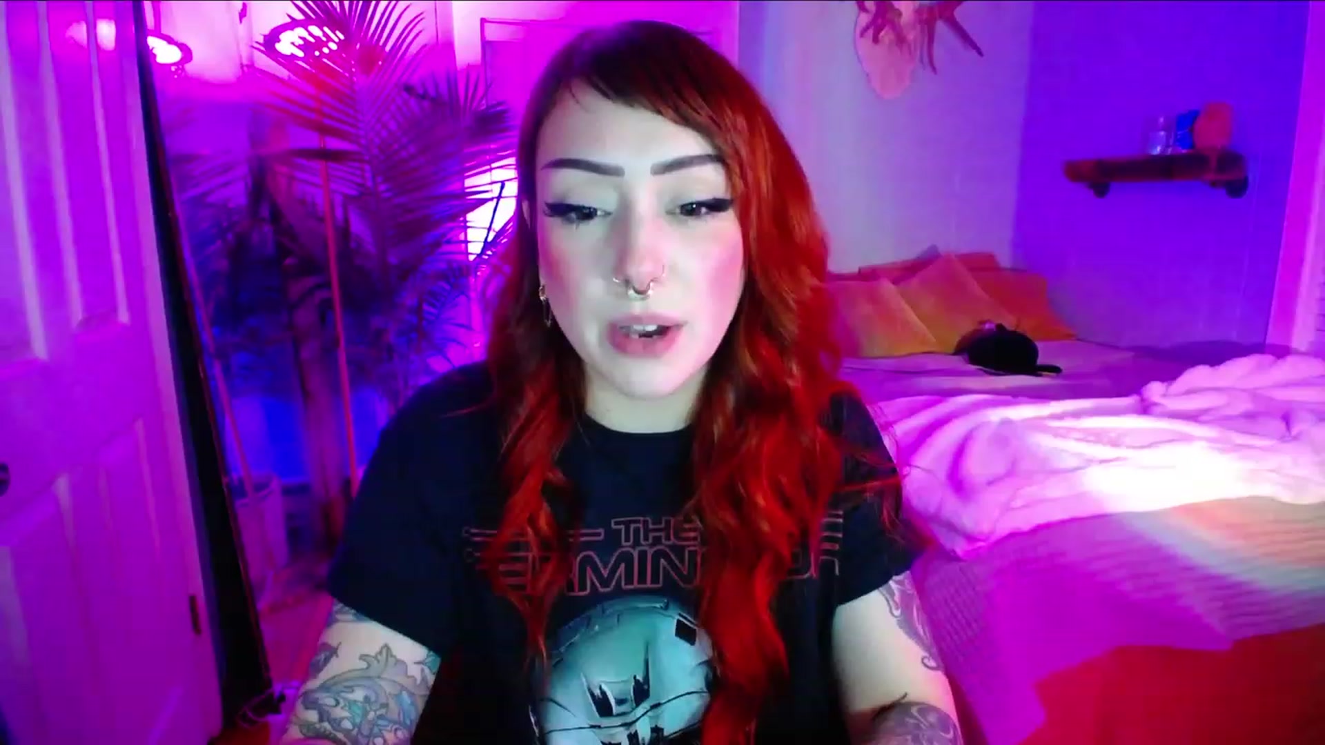 Gallery image thumbnail from Feryn_SG's myfreecams stream on, 11/26/2022, 05:36 image 15 of 20