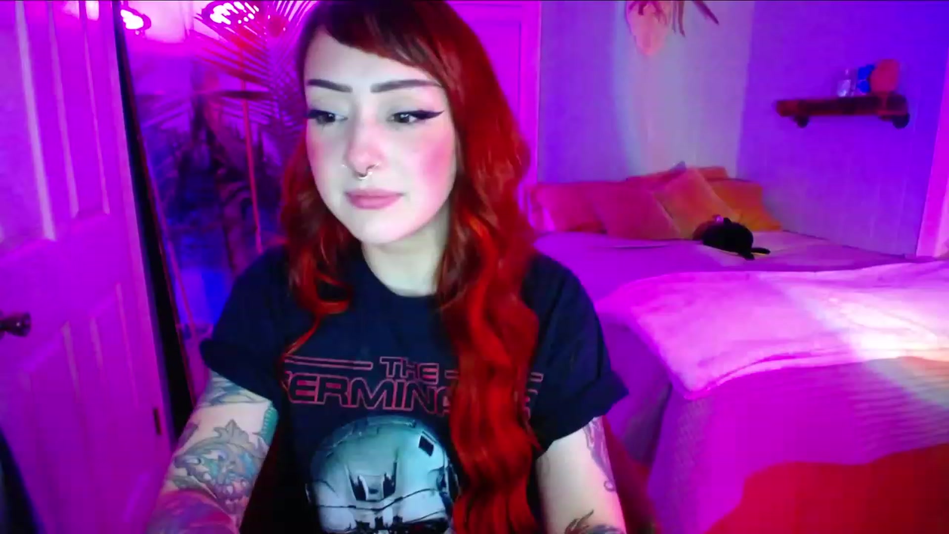 Gallery image thumbnail from Feryn_SG's myfreecams stream on, 11/26/2022, 05:36 image 12 of 20