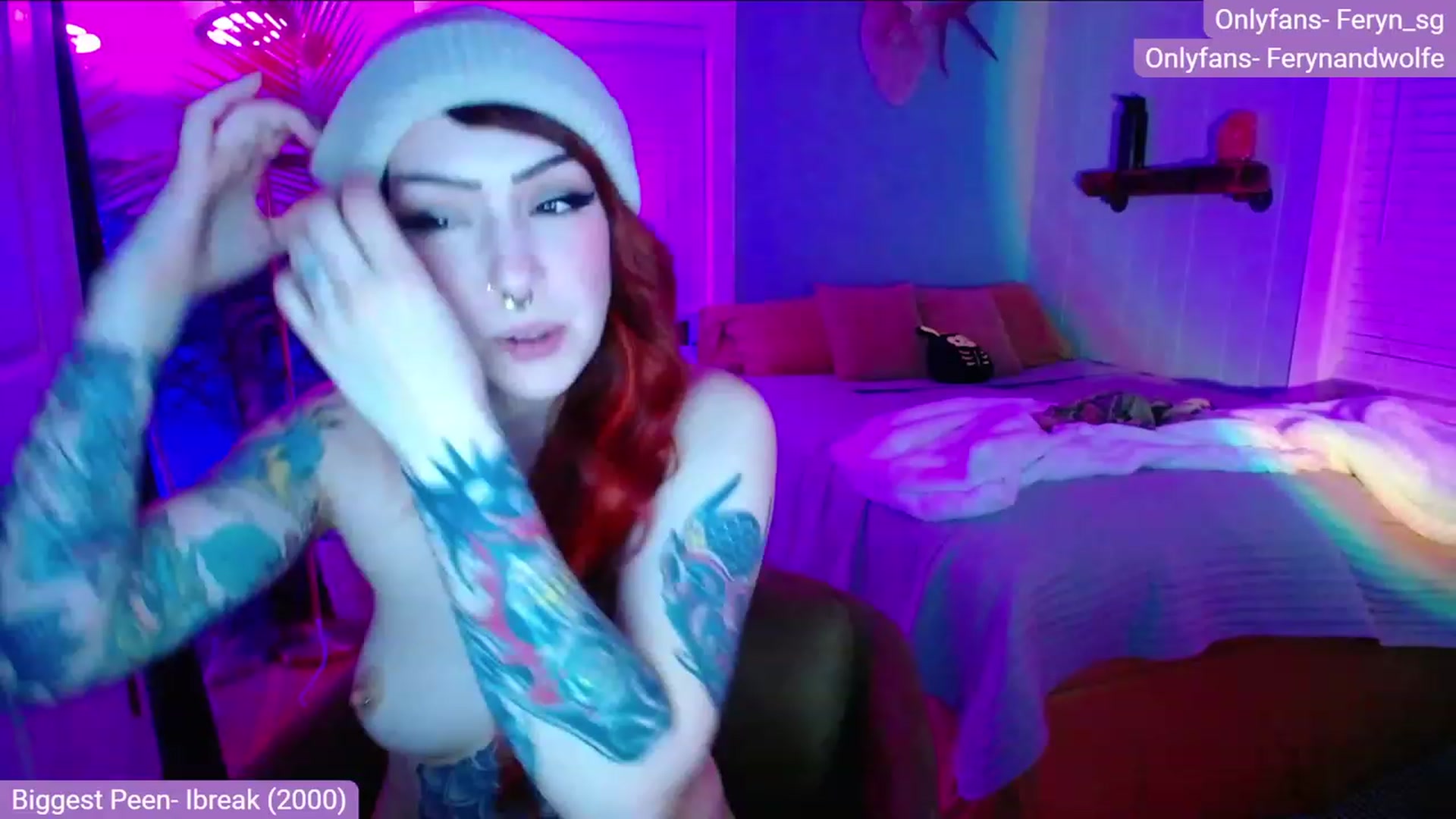 Gallery image thumbnail from Feryn_SG's myfreecams stream on, 11/28/2022, 07:00 image 1 of 20