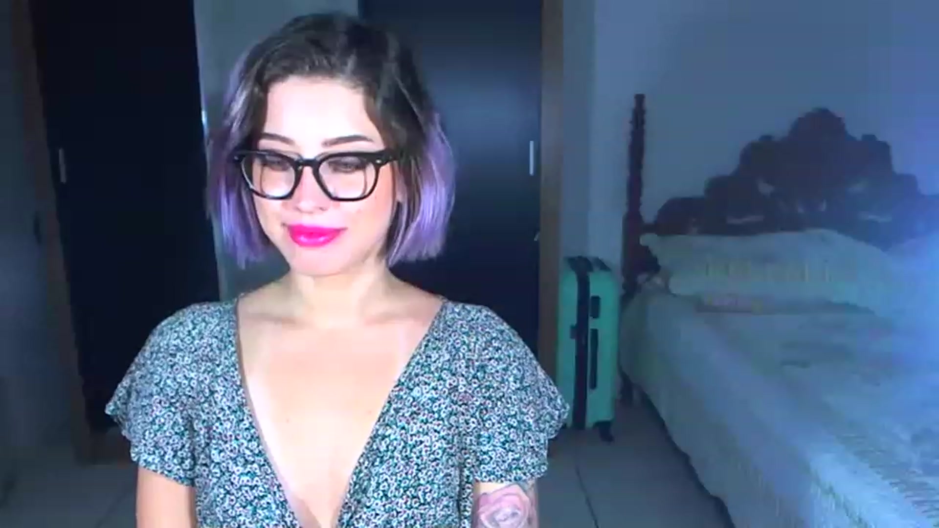 Gallery image thumbnail from FetishFoxx's myfreecams stream on, 06/13/2023, 24:34 image 18 of 20