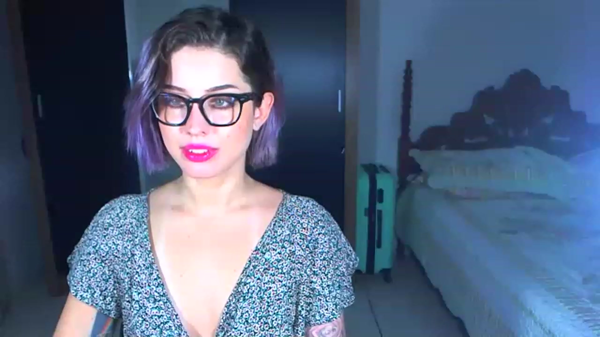 Gallery image thumbnail from FetishFoxx's myfreecams stream on, 06/13/2023, 24:34 image 19 of 20