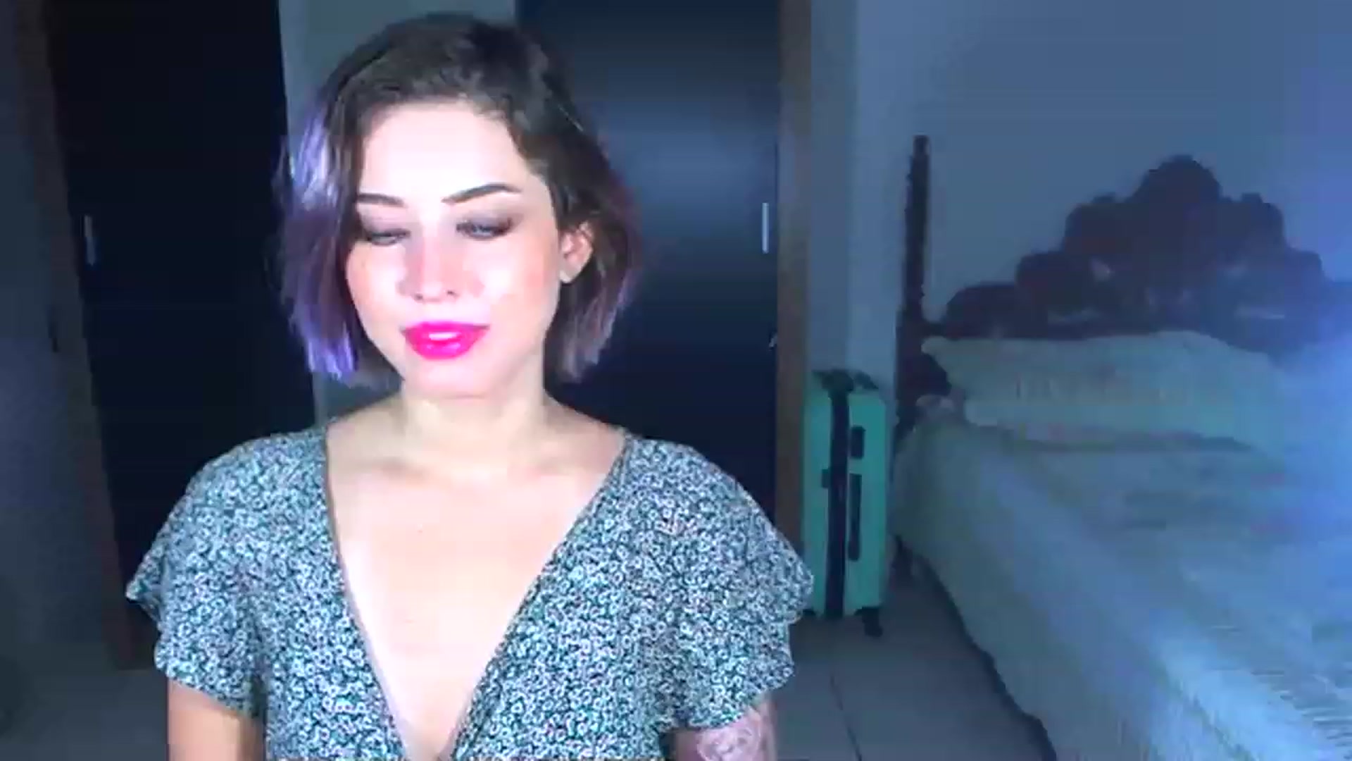 Gallery image thumbnail from FetishFoxx's myfreecams stream on, 06/13/2023, 24:34 image 6 of 20