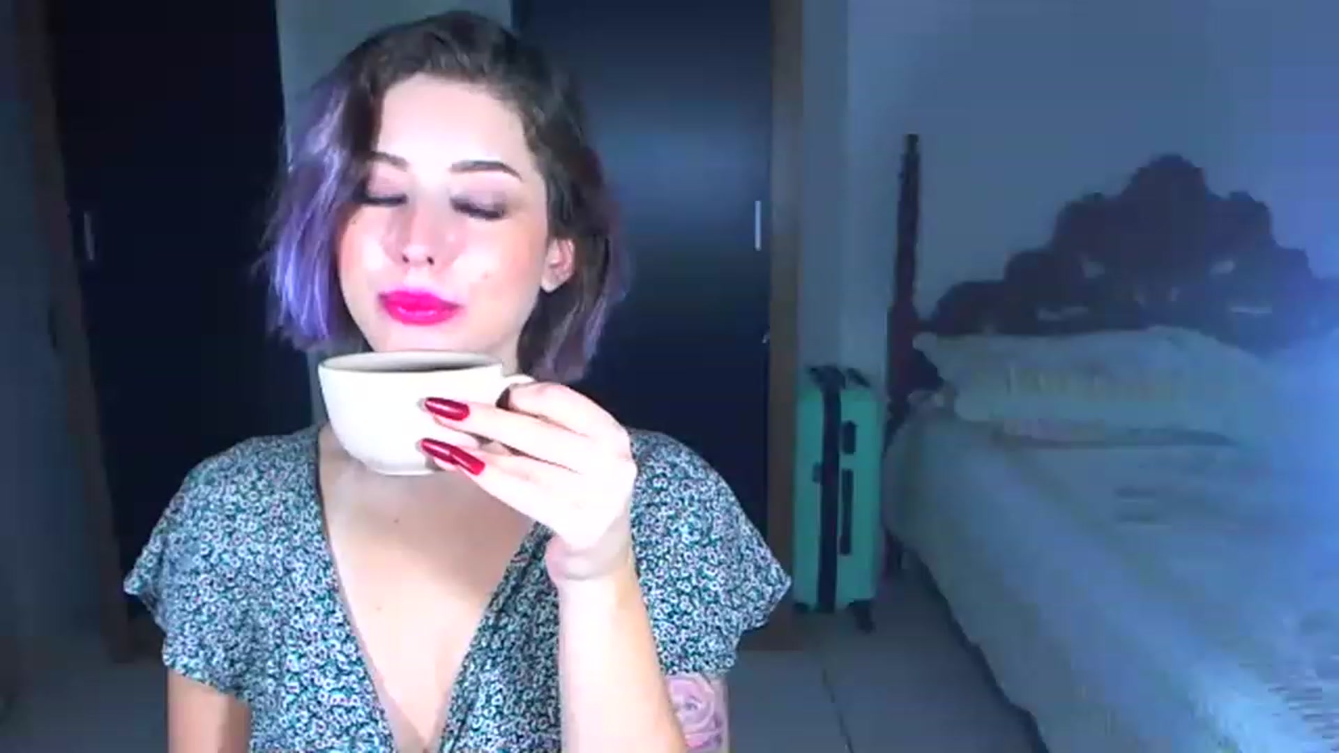 Gallery image thumbnail from FetishFoxx's myfreecams stream on, 06/13/2023, 24:34 image 5 of 20
