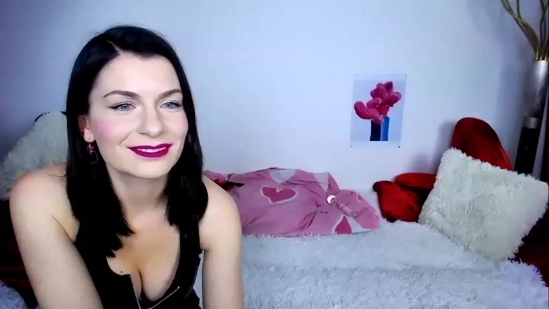 Gallery image thumbnail from FetishesQueen's myfreecams stream on, 02/01/2023, 18:36 image 1 of 20