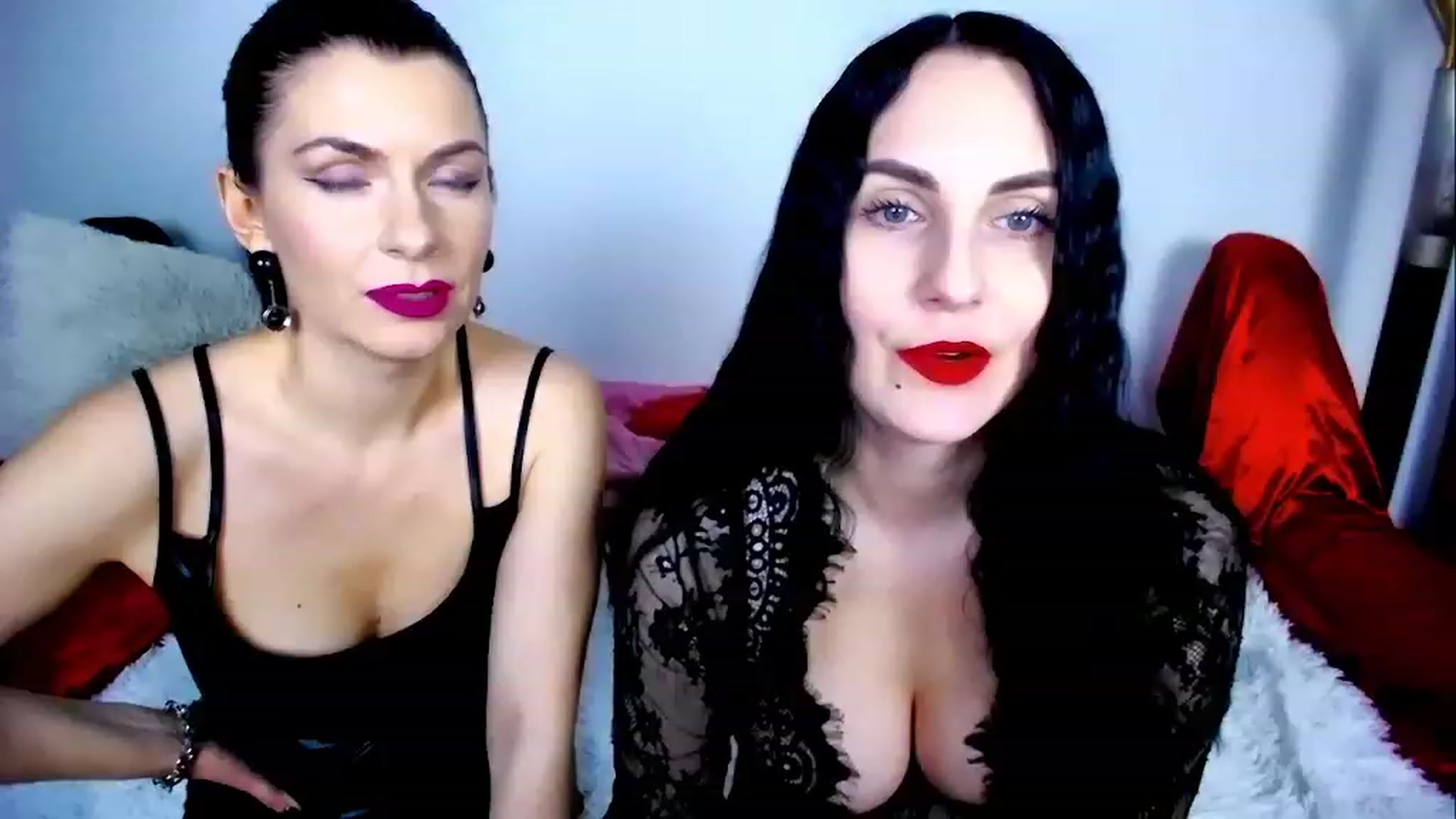 Gallery image thumbnail from FetishesQueen's myfreecams stream on, 03/22/2023, 19:01 image 4 of 20