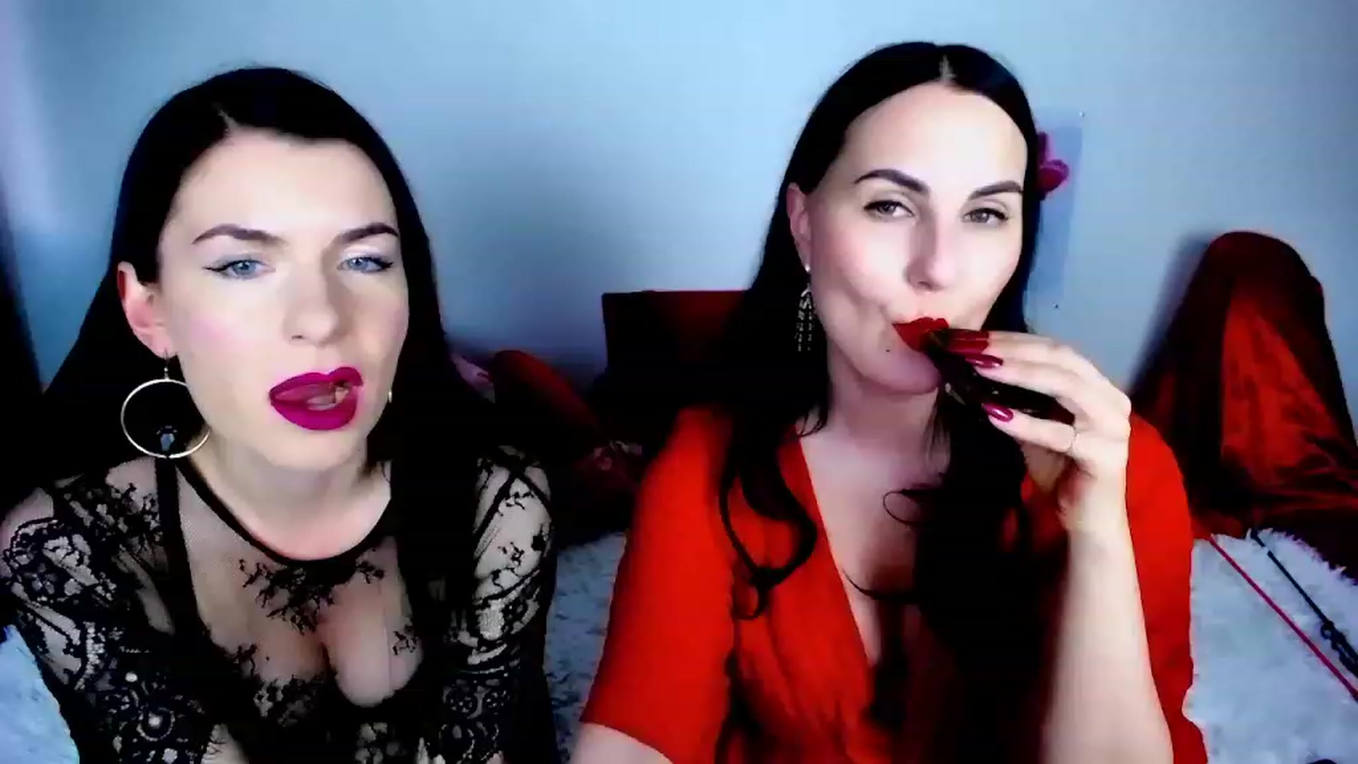 Gallery image thumbnail from FetishesQueen's myfreecams stream on, 06/13/2023, 20:00 image 2 of 20