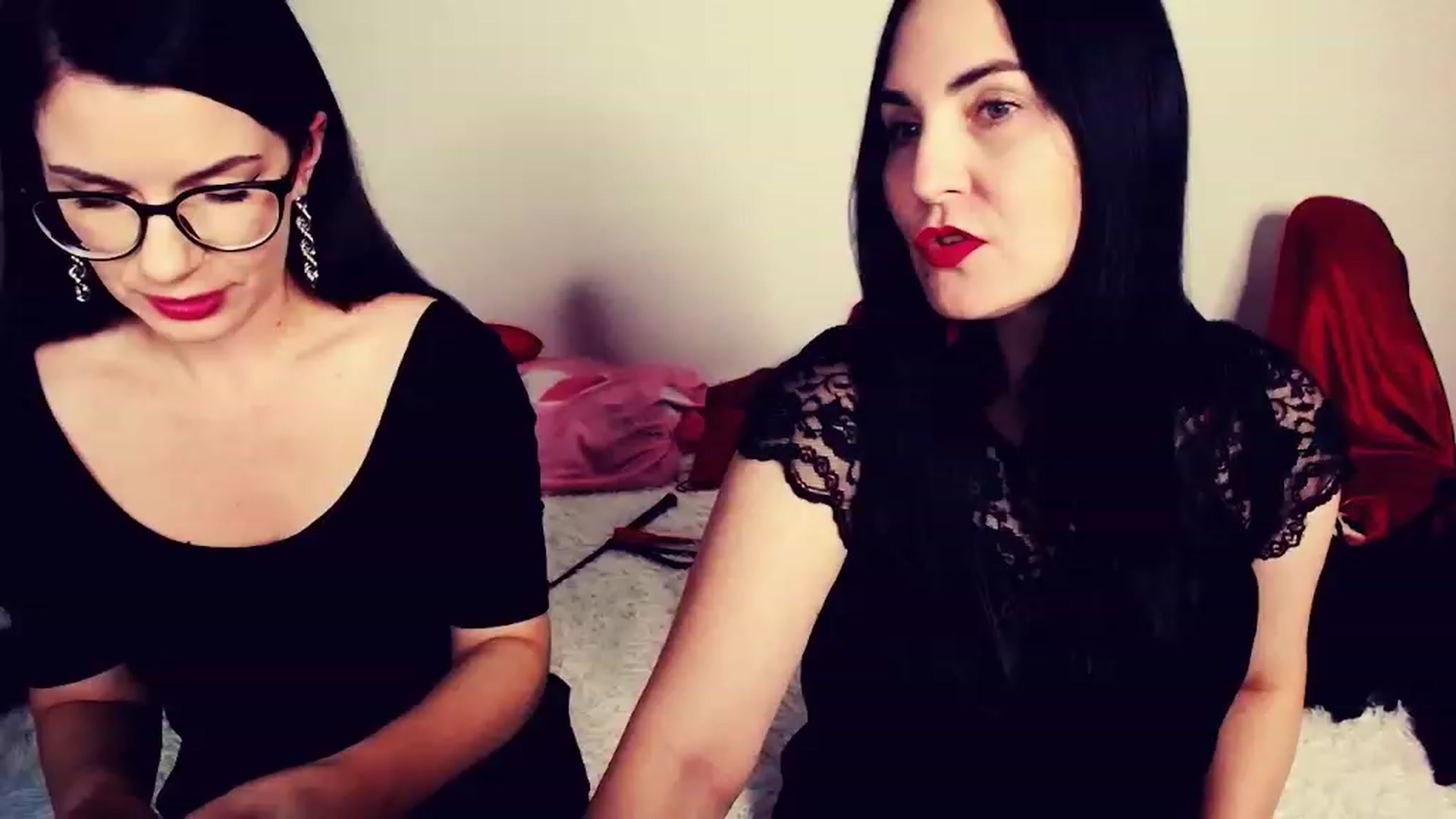 Gallery image thumbnail from FetishesQueen's myfreecams stream on, 10/31/2023, 18:25 image 1 of 20
