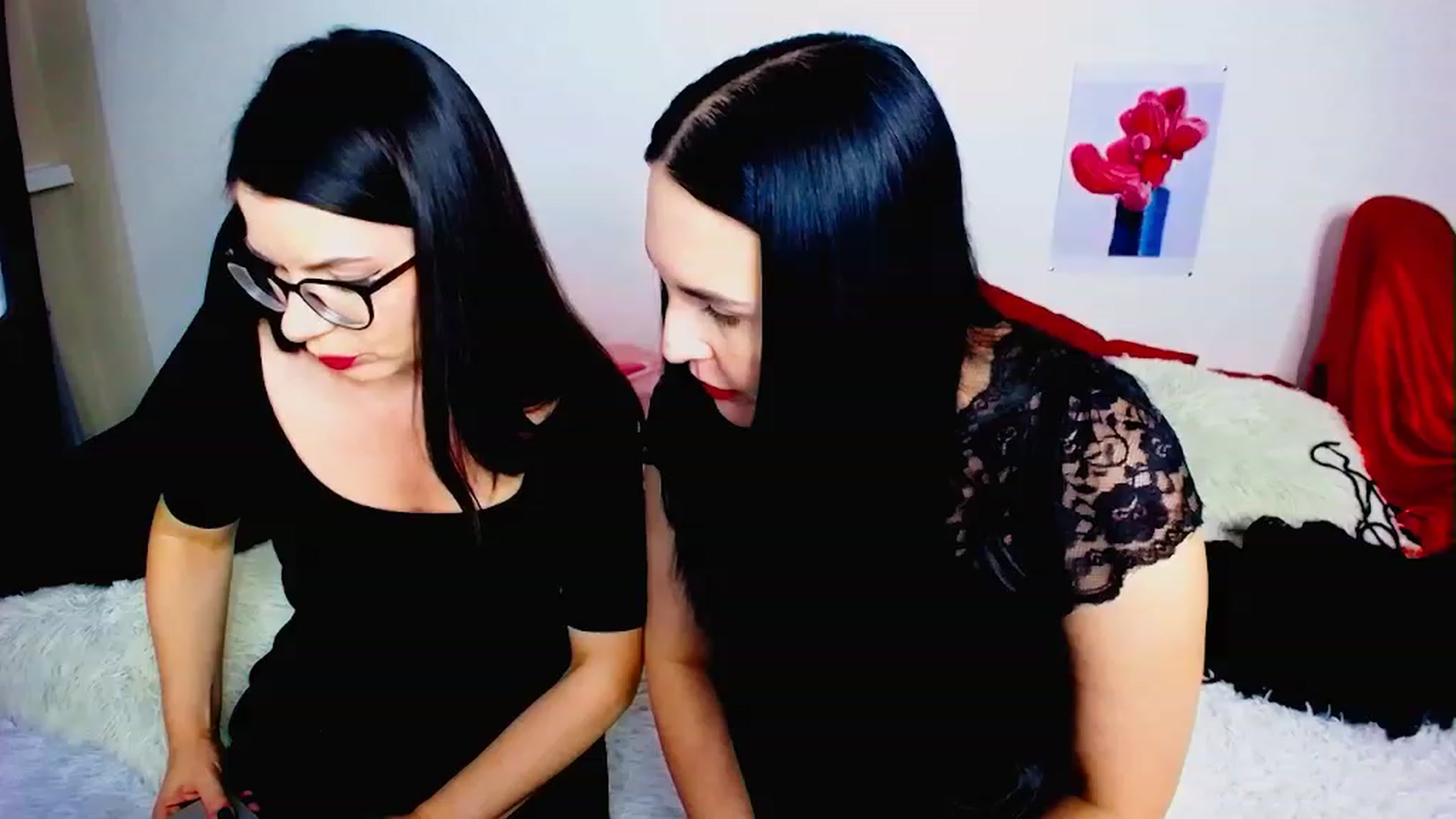 Gallery image thumbnail from FetishesQueen's myfreecams stream on, 10/31/2023, 18:25 image 7 of 20