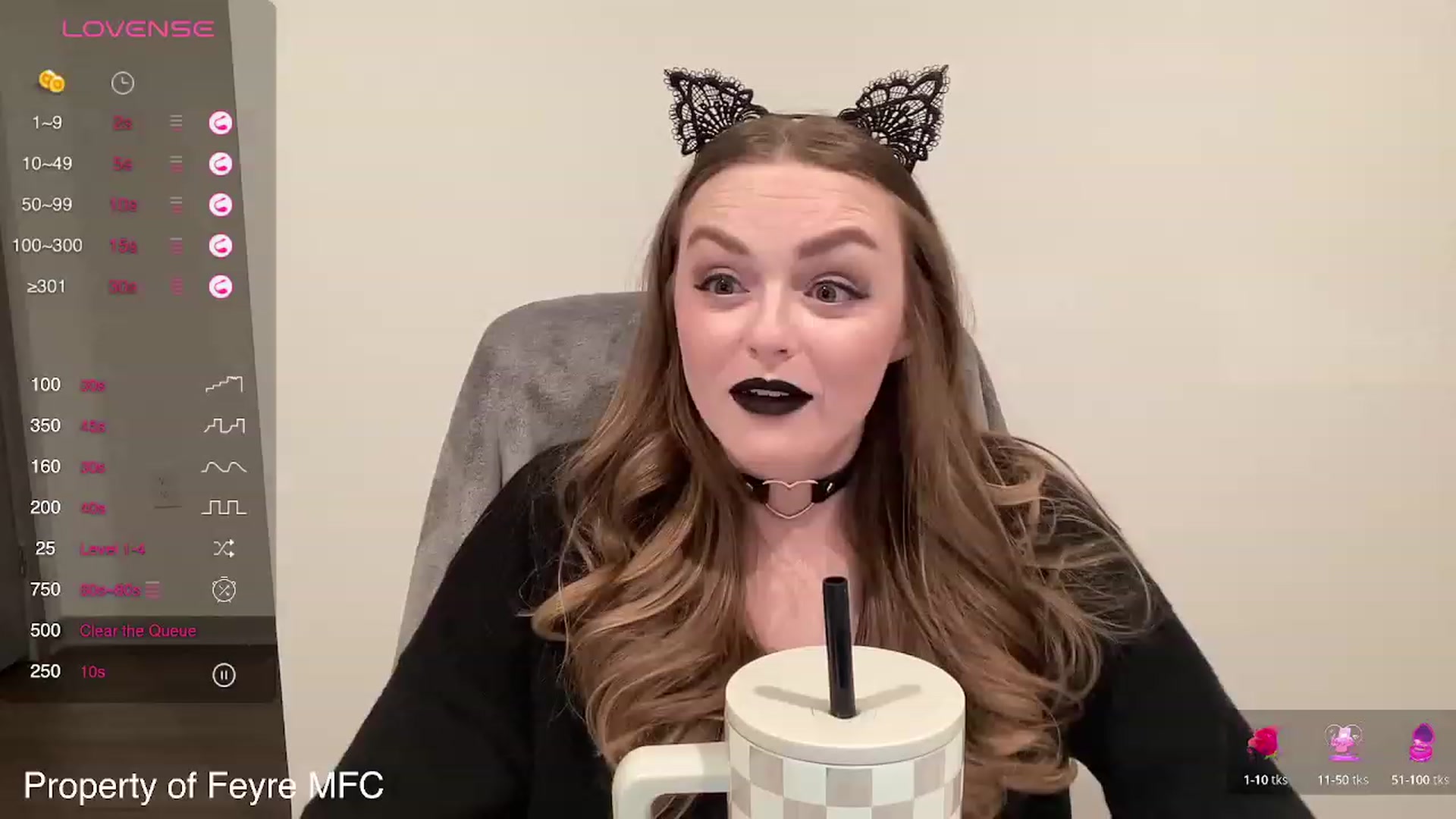 Gallery image thumbnail from Feyre's myfreecams stream on, 02/22/2024, 04:46 image 13 of 20