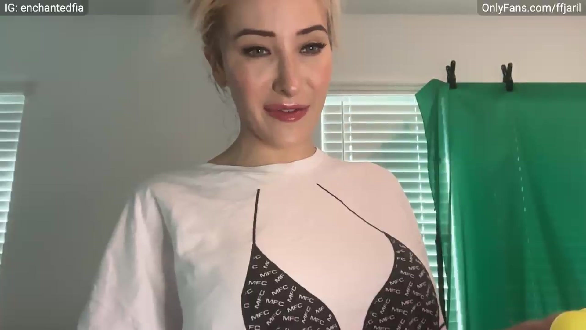 Gallery image thumbnail from FiaFjaril's myfreecams stream on, 06/26/2026, 03:18 image 3 of 20
