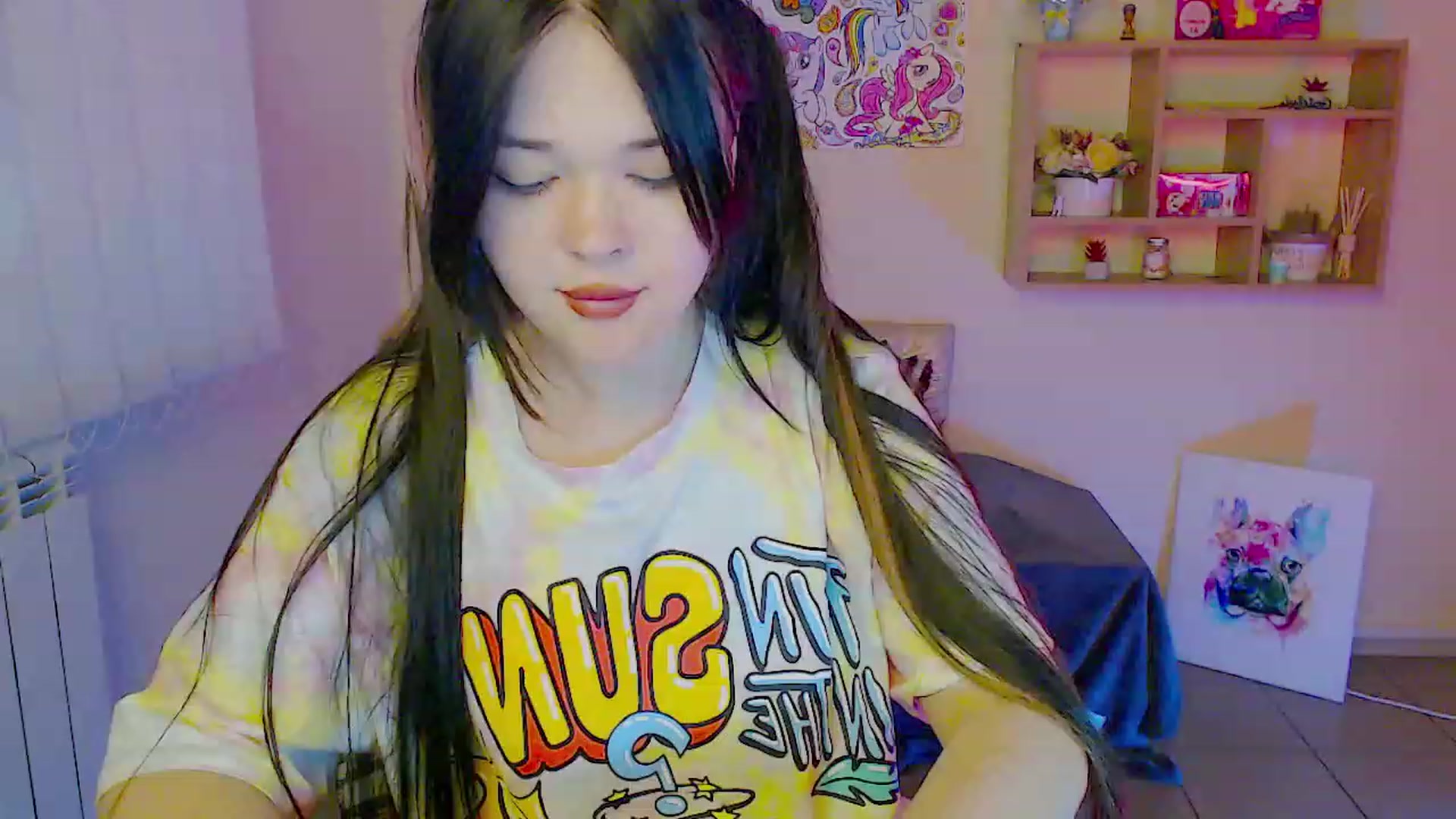 Gallery image thumbnail from Fialka_a's myfreecams stream on, 06/03/2023, 12:19 image 8 of 20