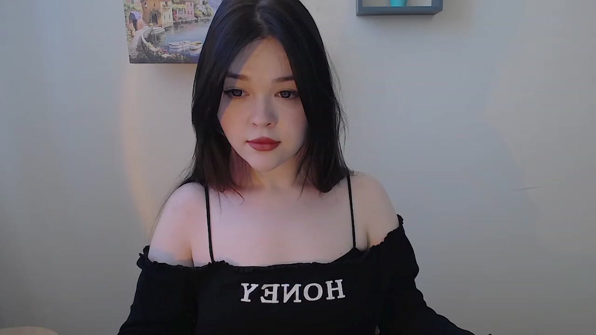 Gallery image thumbnail from Fialka_a's myfreecams stream on, 06/04/2023, 11:52 image 12 of 20