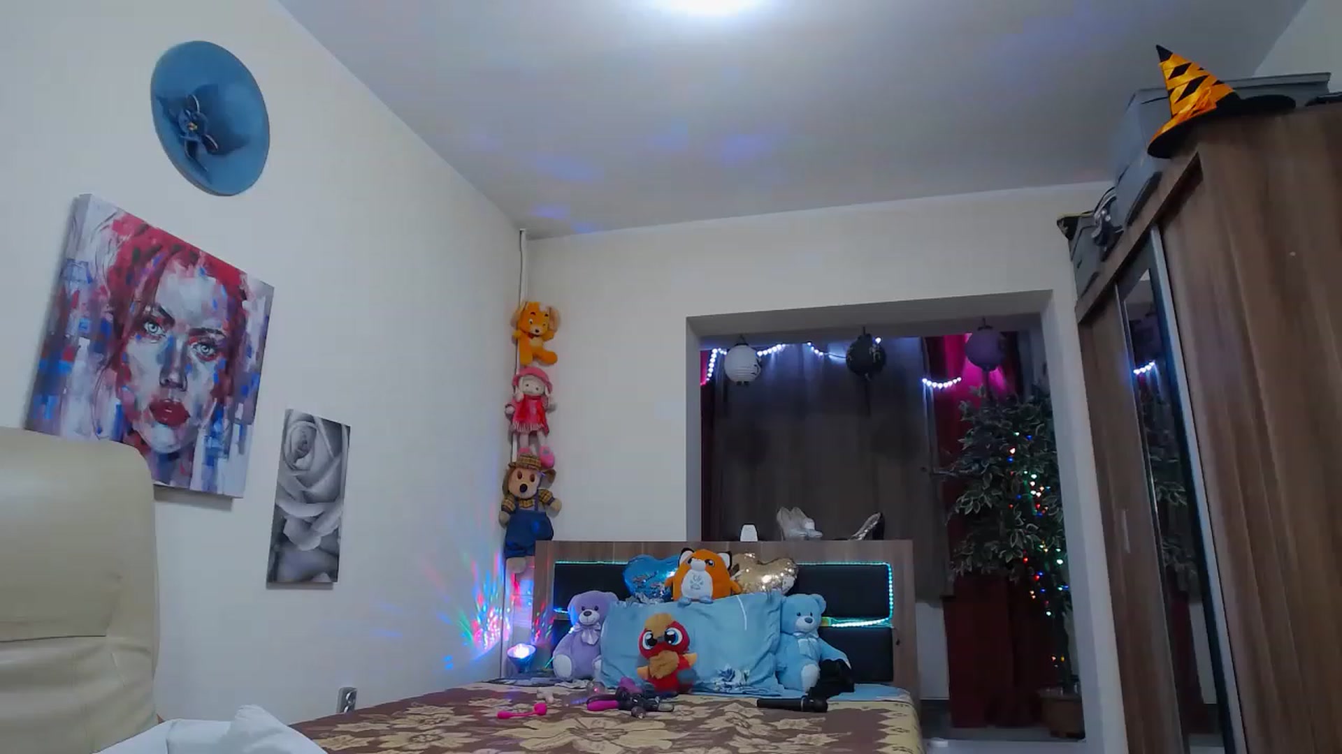 Gallery image thumbnail from Fiama77's myfreecams stream on, 11/15/2022, 01:40 image 19 of 20
