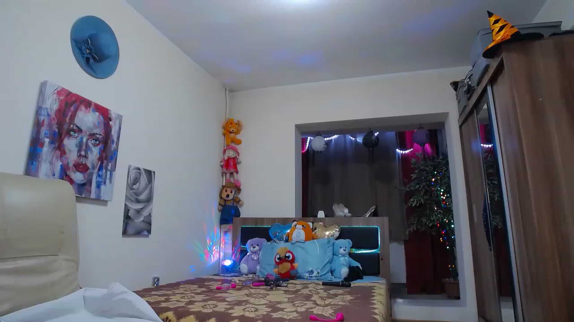 Gallery image thumbnail from Fiama77's myfreecams stream on, 11/15/2022, 04:31 image 12 of 20
