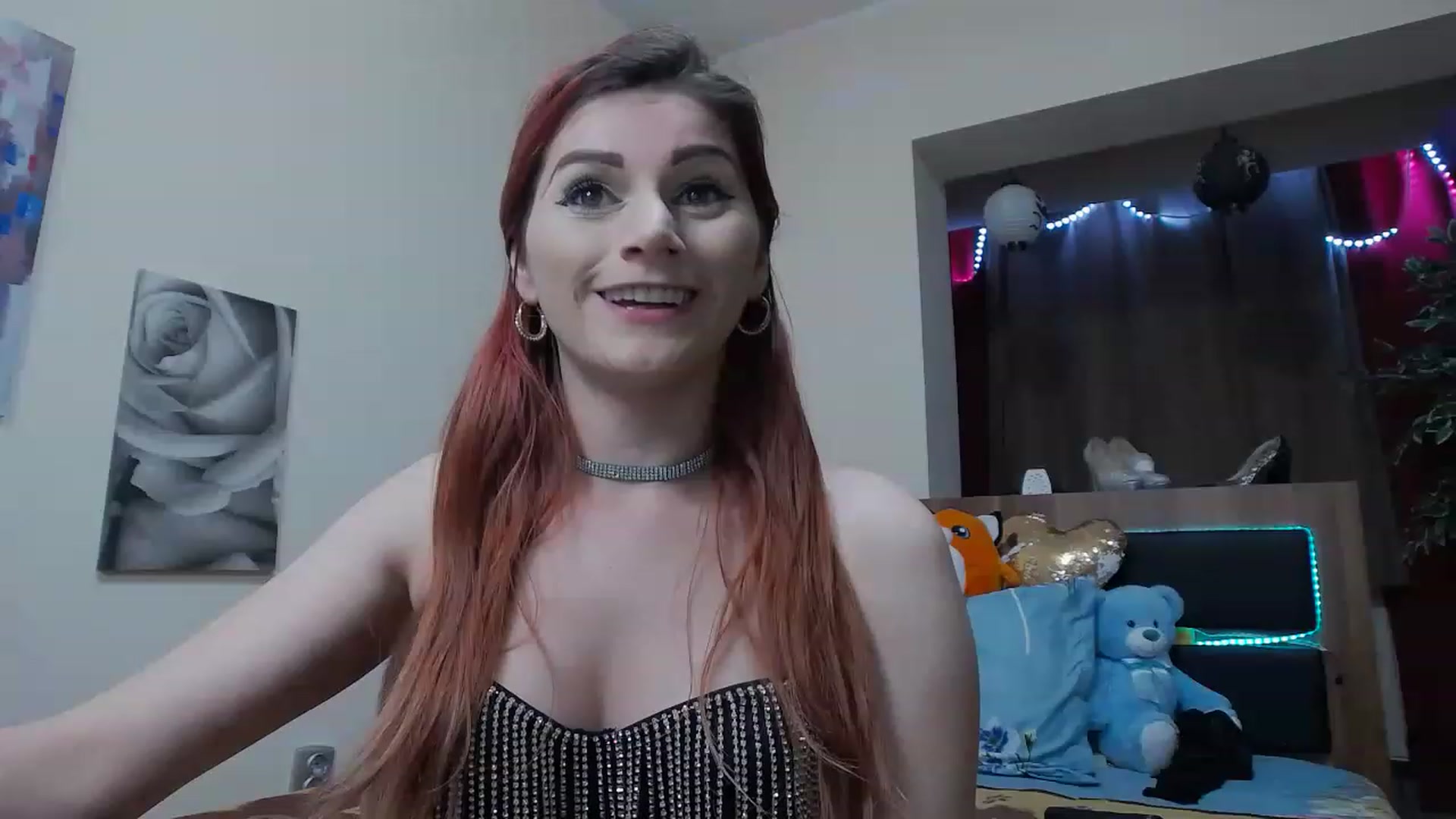 Gallery image thumbnail from Fiama77's myfreecams stream on, 11/15/2022, 04:31 image 9 of 20