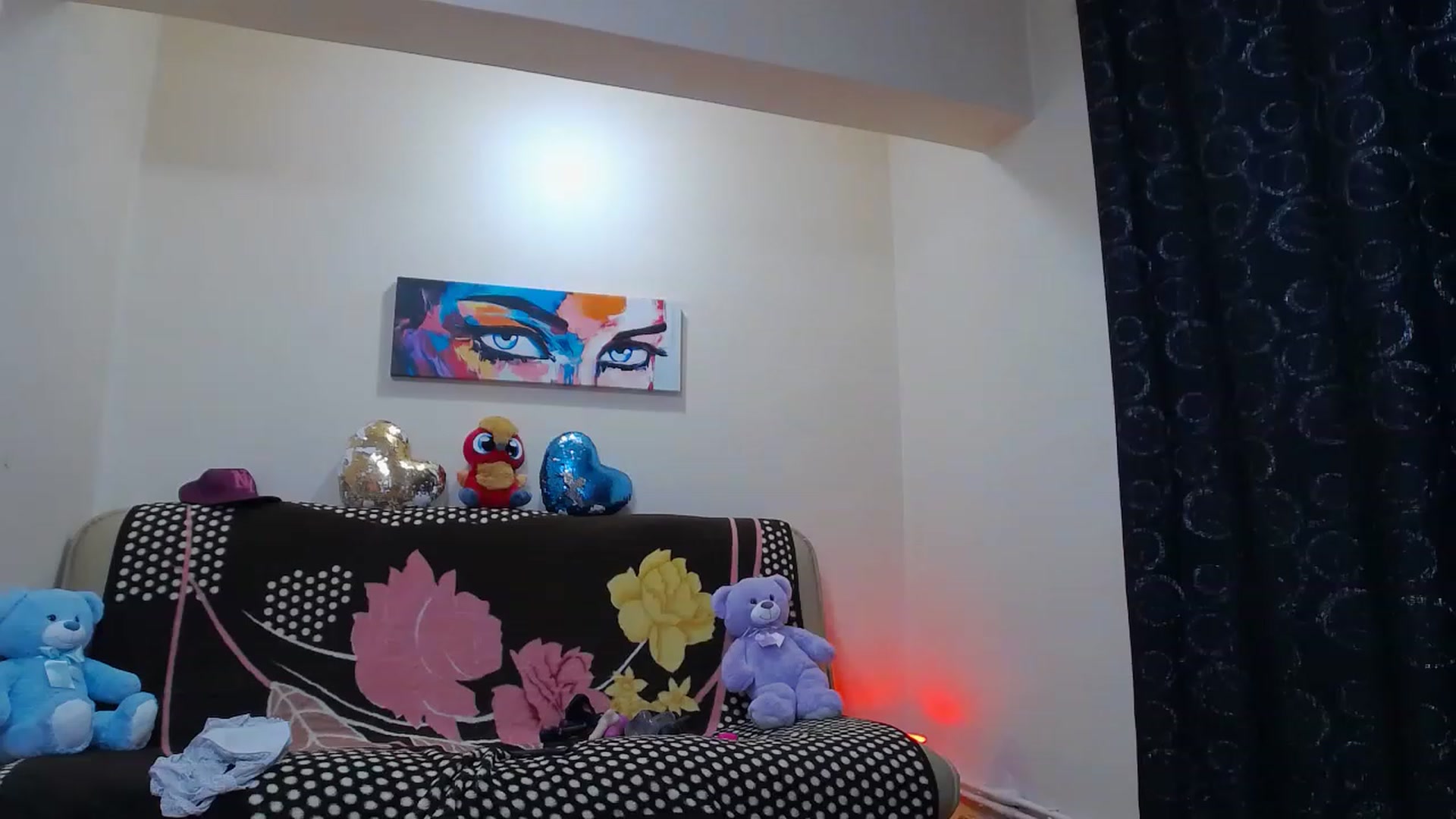 Gallery image thumbnail from Fiama77's myfreecams stream on, 11/21/2022, 01:48 image 7 of 20