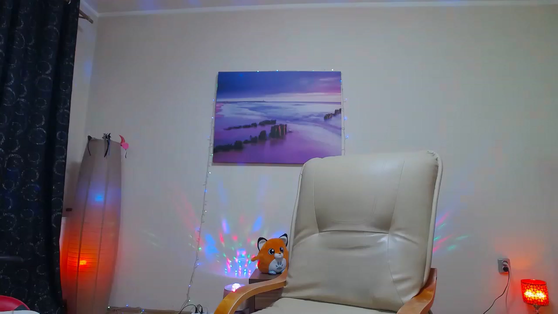 Gallery image thumbnail from Fiama77's myfreecams stream on, 11/21/2022, 06:35 image 2 of 20