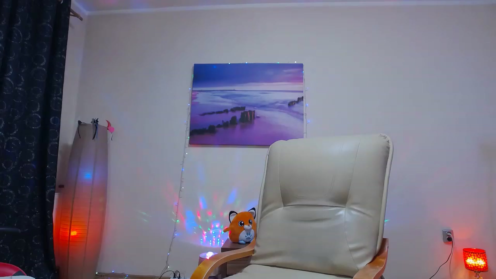 Gallery image thumbnail from Fiama77's myfreecams stream on, 11/21/2022, 06:35 image 4 of 20