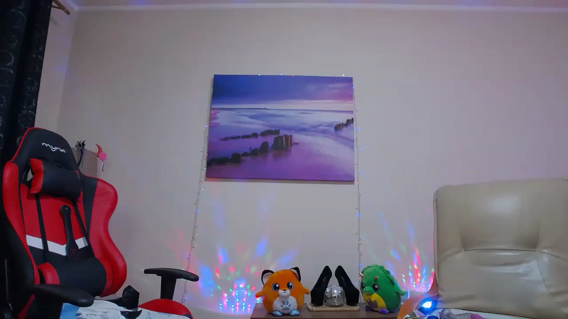 Gallery image thumbnail from Fiama77's myfreecams stream on, 11/22/2022, 04:27 image 5 of 20