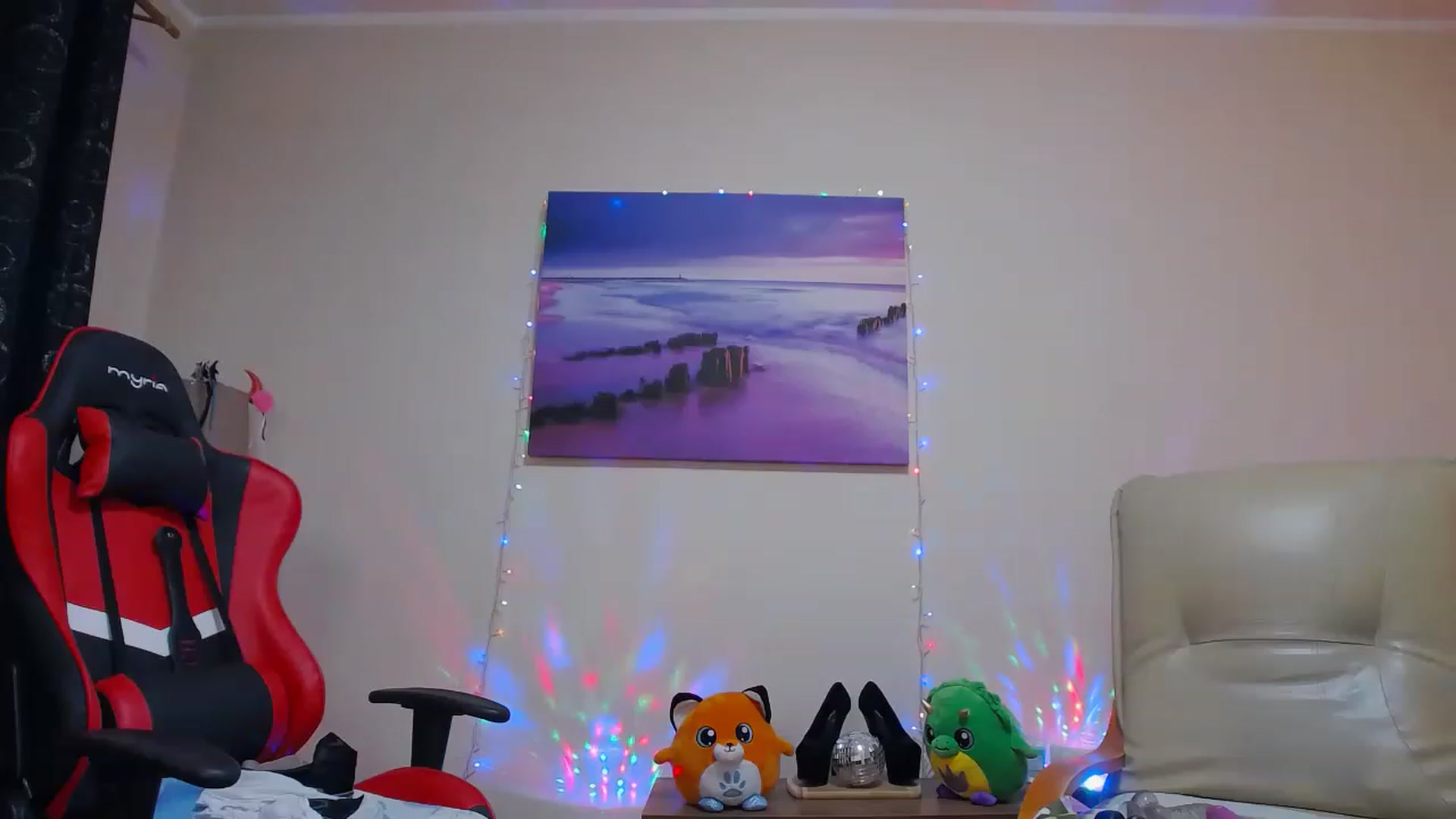 Gallery image thumbnail from Fiama77's myfreecams stream on, 11/22/2022, 04:27 image 4 of 20