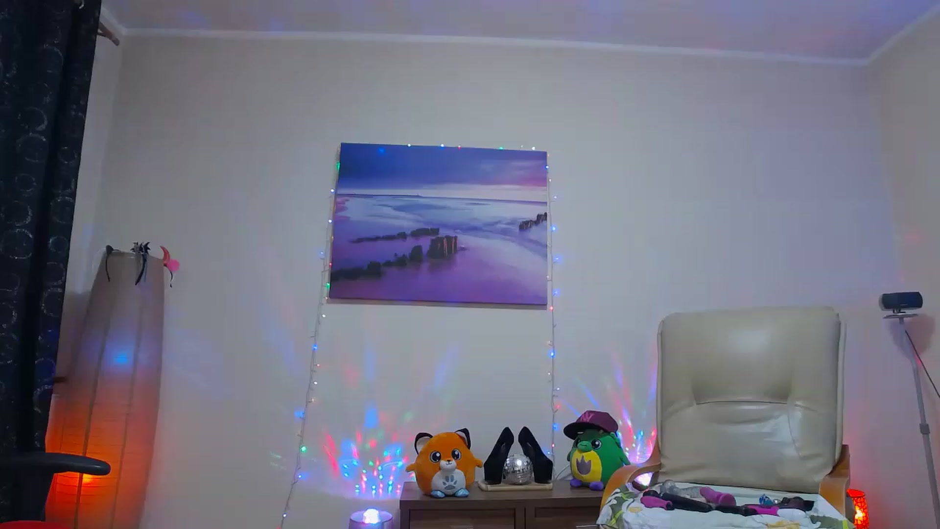 Gallery image thumbnail from Fiama77's myfreecams stream on, 11/22/2022, 04:27 image 18 of 20