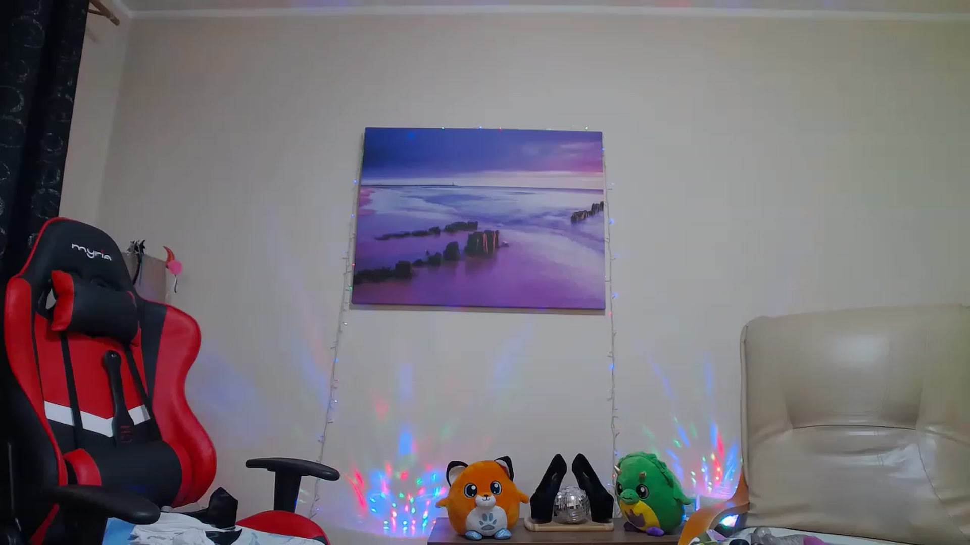 Gallery image thumbnail from Fiama77's myfreecams stream on, 11/22/2022, 04:27 image 3 of 20