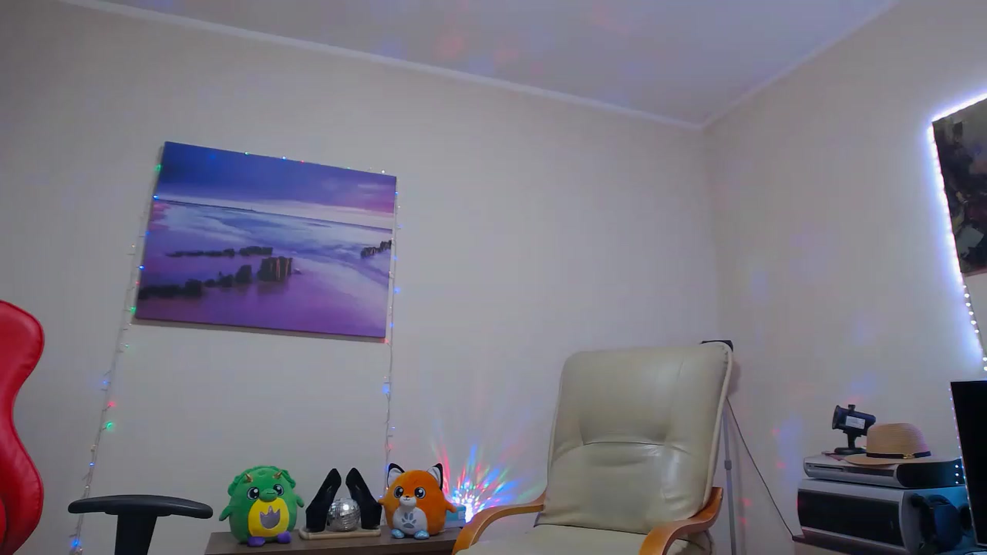 Gallery image thumbnail from Fiama77's myfreecams stream on, 11/27/2022, 04:22 image 11 of 20