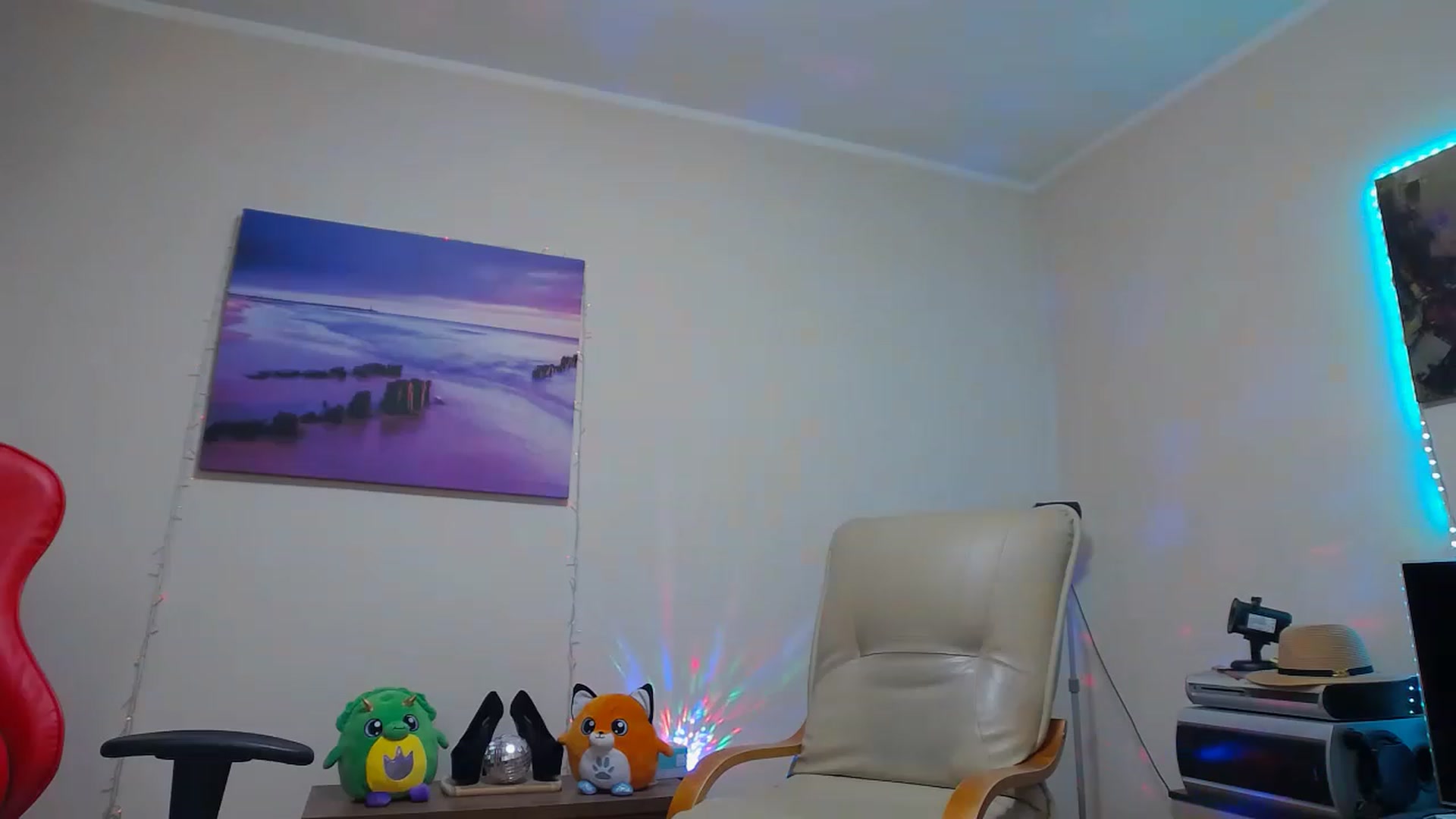 Gallery image thumbnail from Fiama77's myfreecams stream on, 11/27/2022, 04:22 image 12 of 20