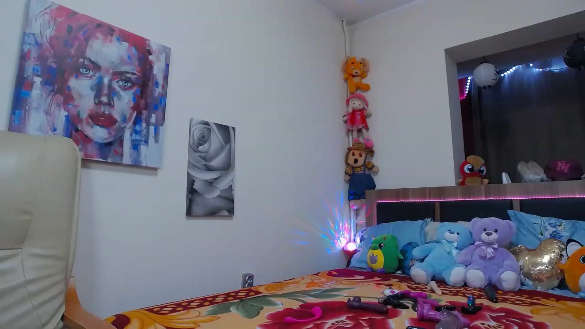Gallery image thumbnail from Fiama77's myfreecams stream on, 11/29/2022, 24:02 image 3 of 20