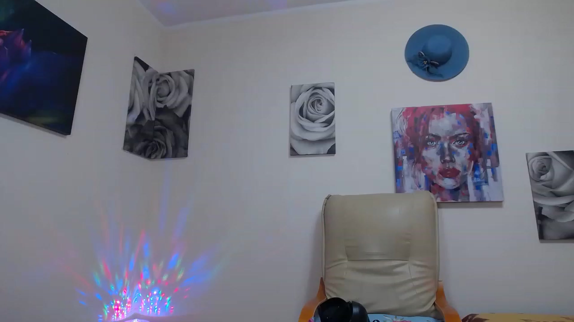 Gallery image thumbnail from Fiama77's myfreecams stream on, 11/29/2022, 02:29 image 12 of 20