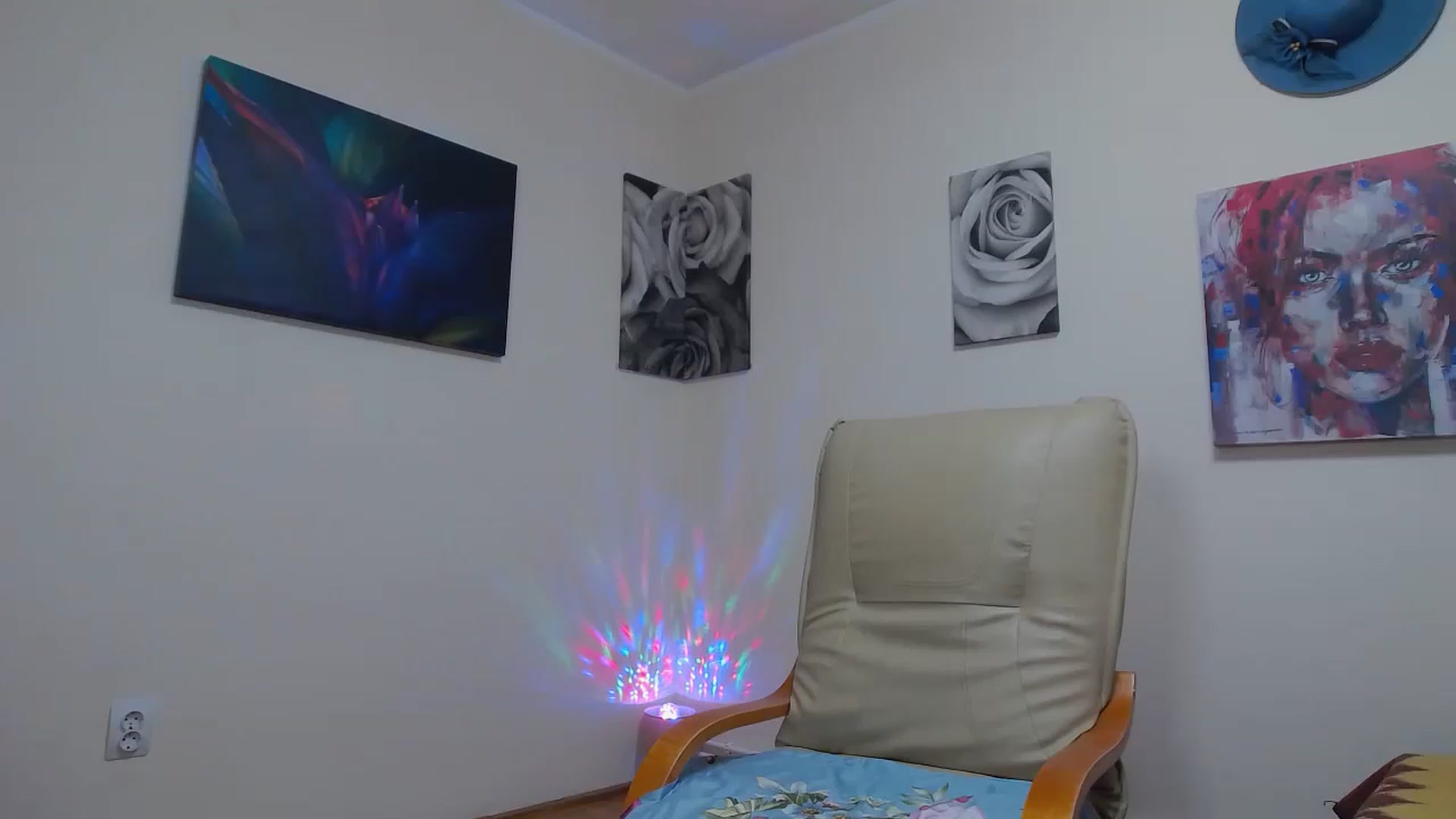 Gallery image thumbnail from Fiama77's myfreecams stream on, 11/29/2022, 06:10 image 18 of 20