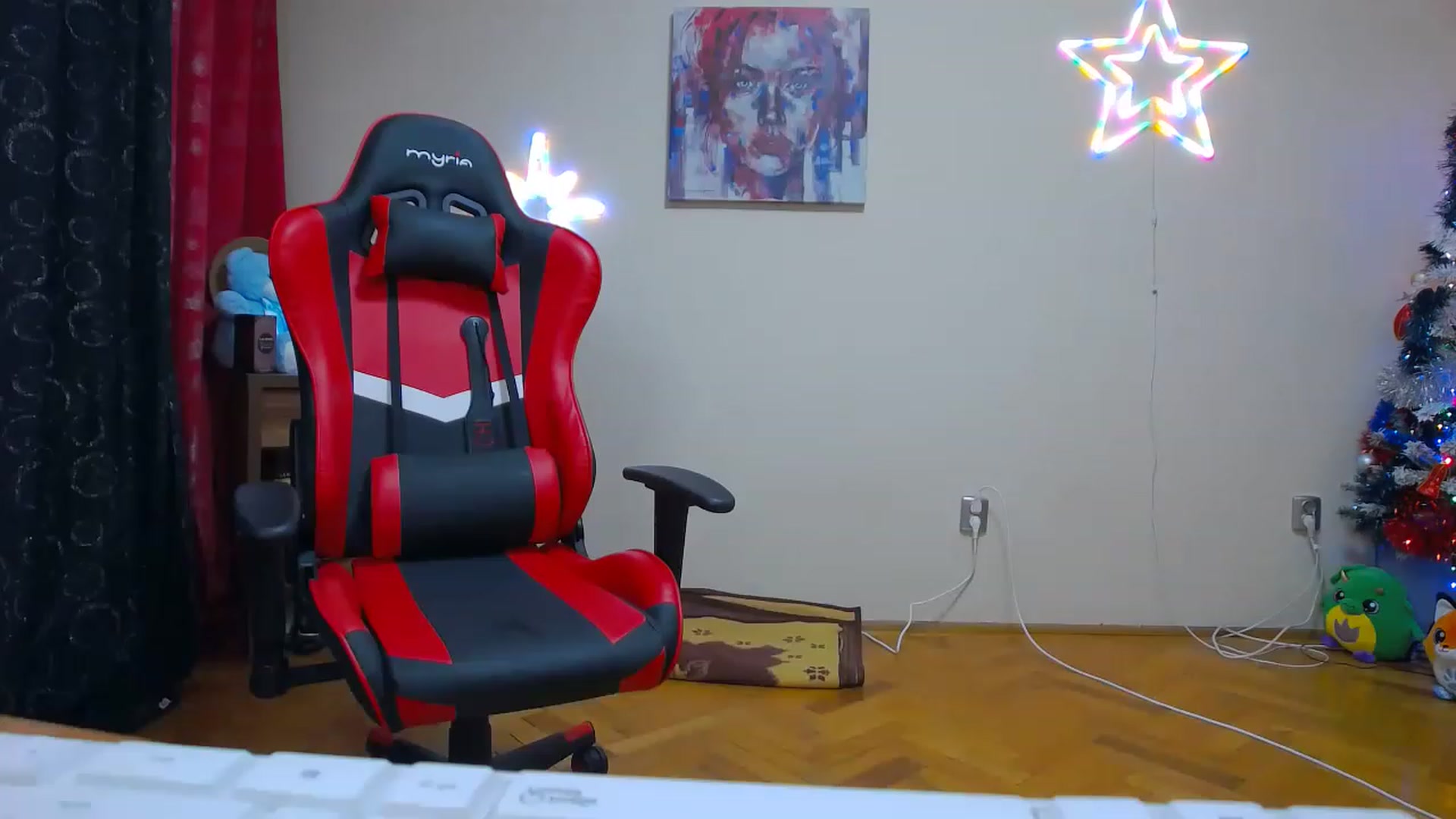 Gallery image thumbnail from Fiama77's myfreecams stream on, 12/25/2022, 02:10 image 12 of 20