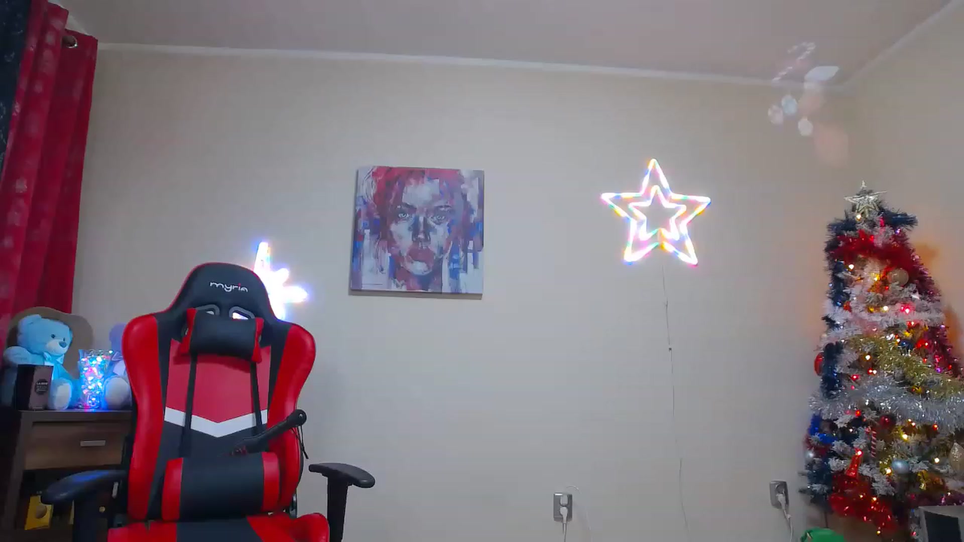 Gallery image thumbnail from Fiama77's myfreecams stream on, 12/26/2022, 03:21 image 18 of 20