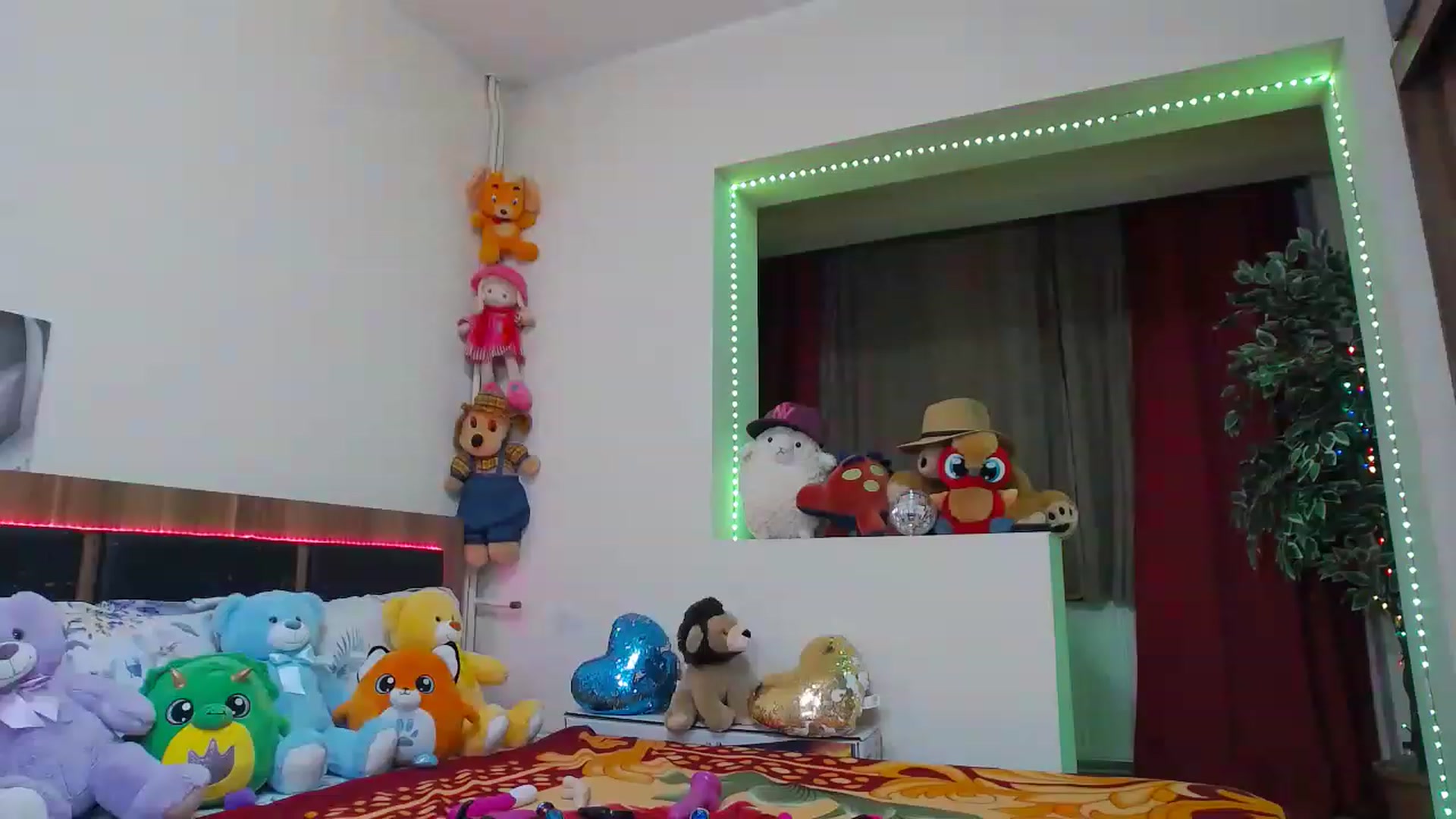 Gallery image thumbnail from Fiama77's myfreecams stream on, 04/03/2023, 22:01 image 3 of 20