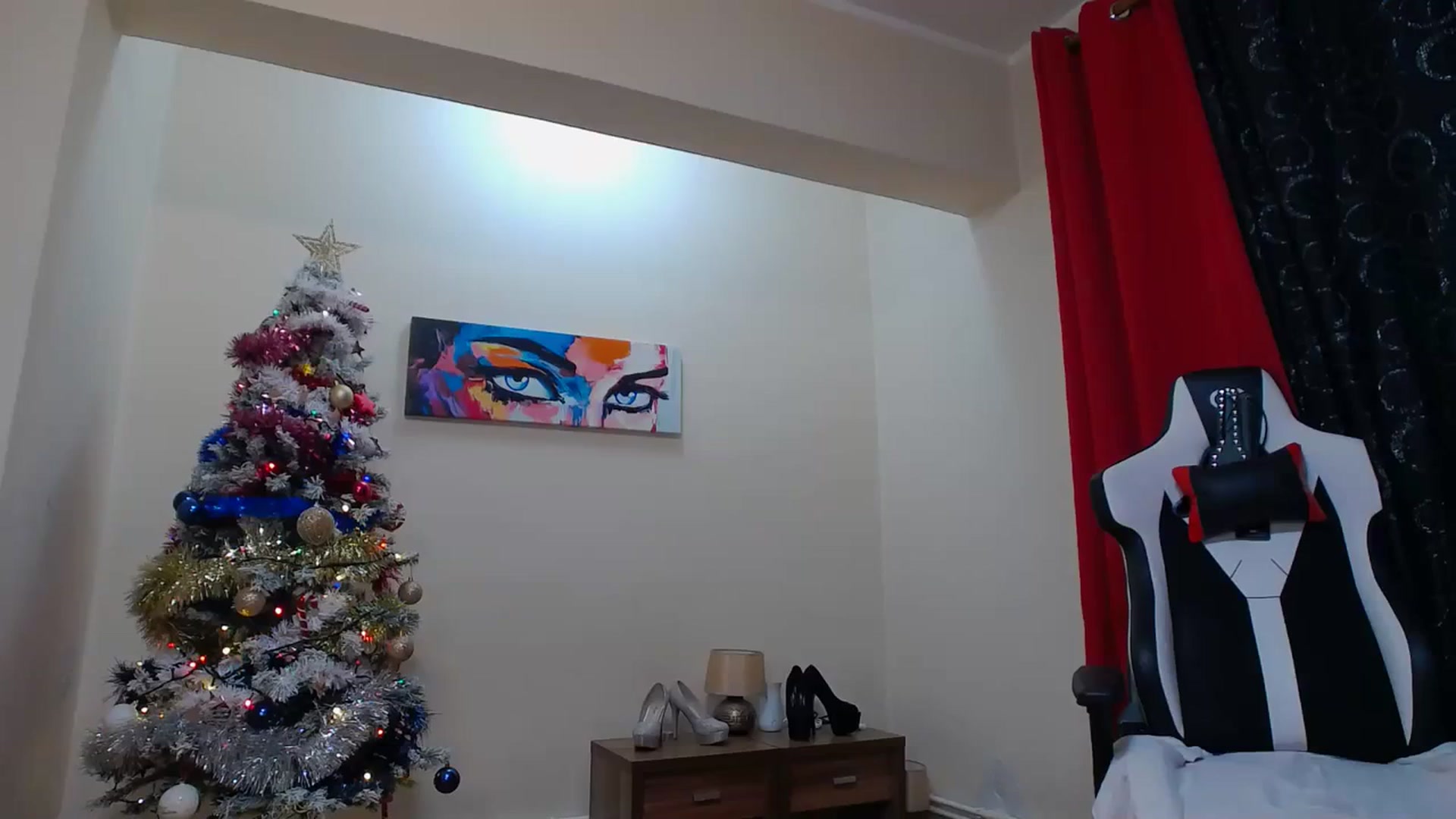 Gallery image thumbnail from Fiama77's myfreecams stream on, 12/26/2023, 01:58 image 1 of 20