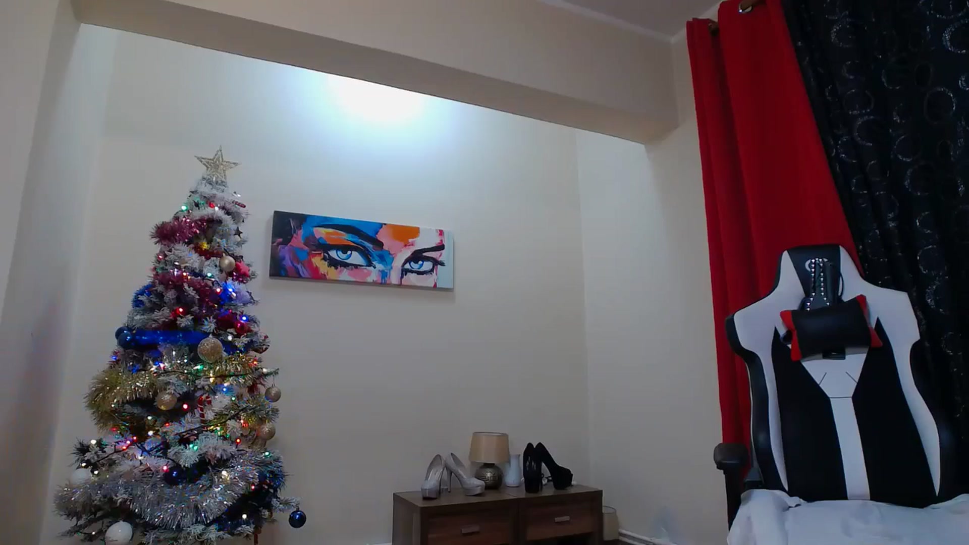 Gallery image thumbnail from Fiama77's myfreecams stream on, 12/26/2023, 01:58 image 2 of 20