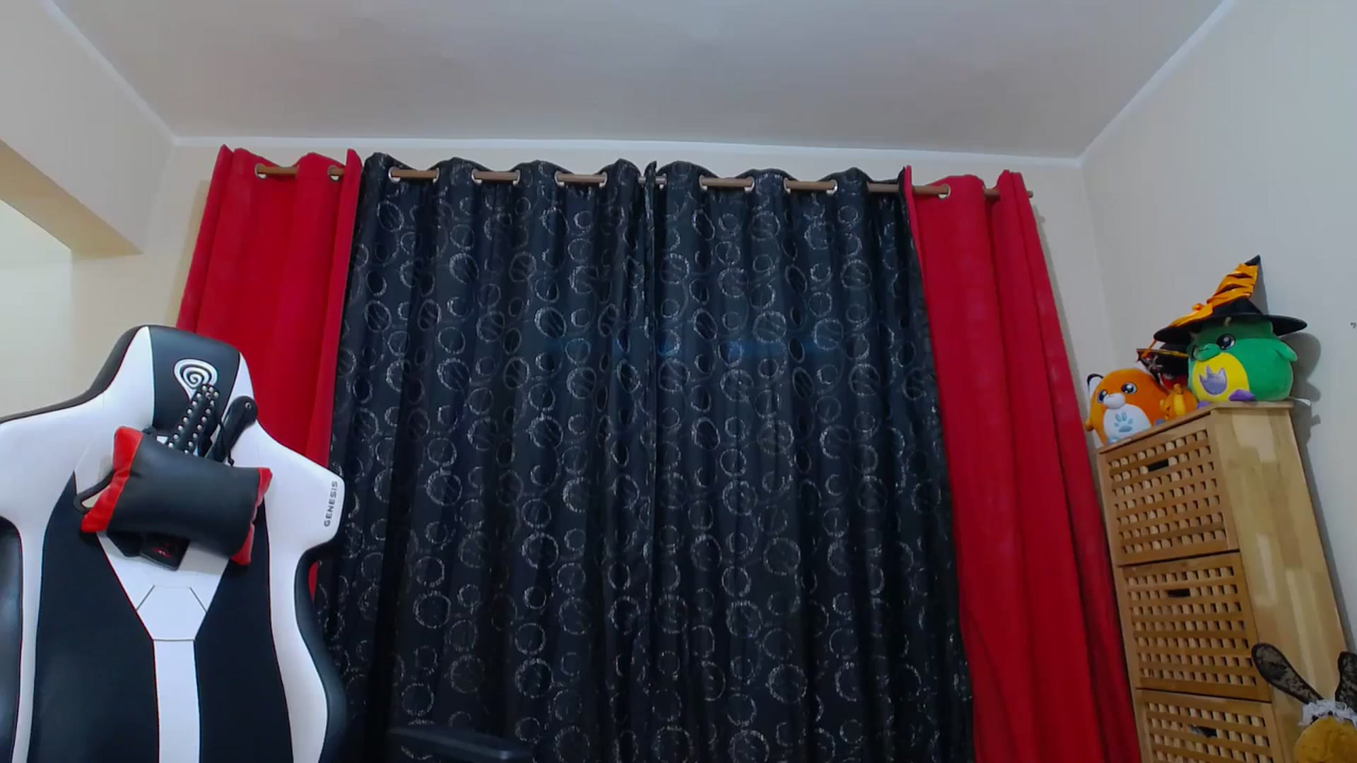 Gallery image thumbnail from Fiama77's myfreecams stream on, 01/22/2024, 08:01 image 1 of 20