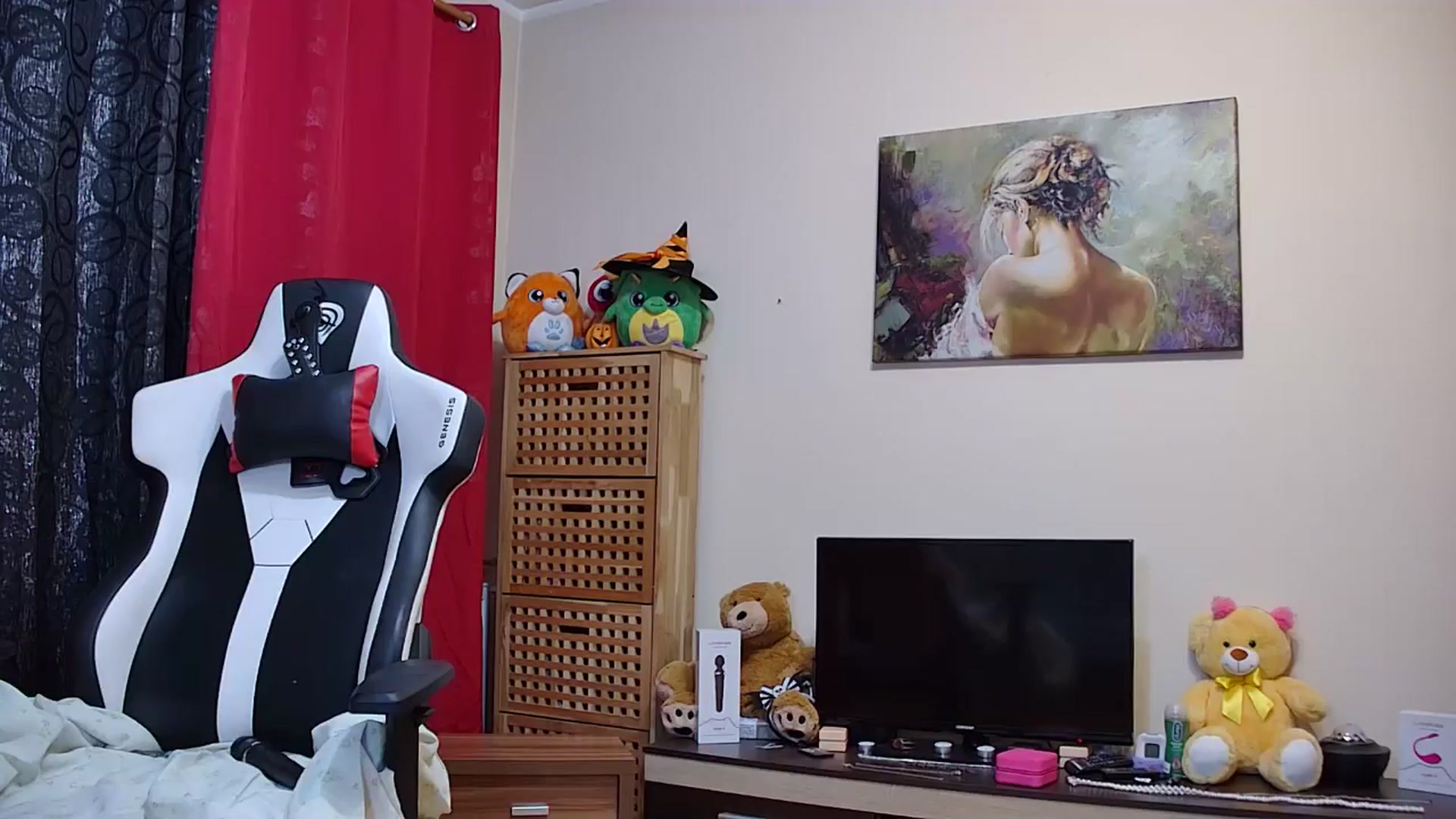 Gallery image thumbnail from Fiama77's myfreecams stream on, 07/29/2024, 04:10 image 7 of 20